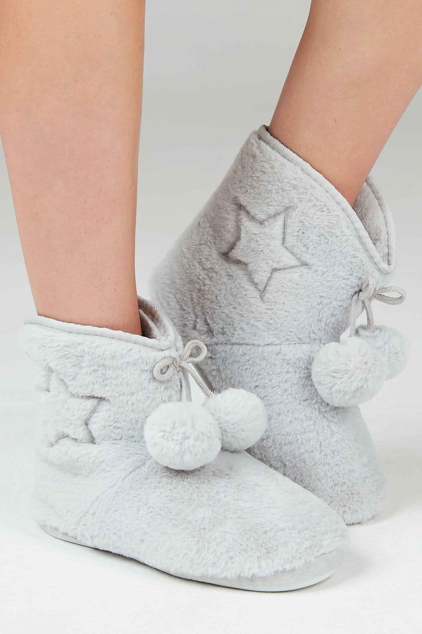 Pantufla Bota New Ponpon Gris Claro-3