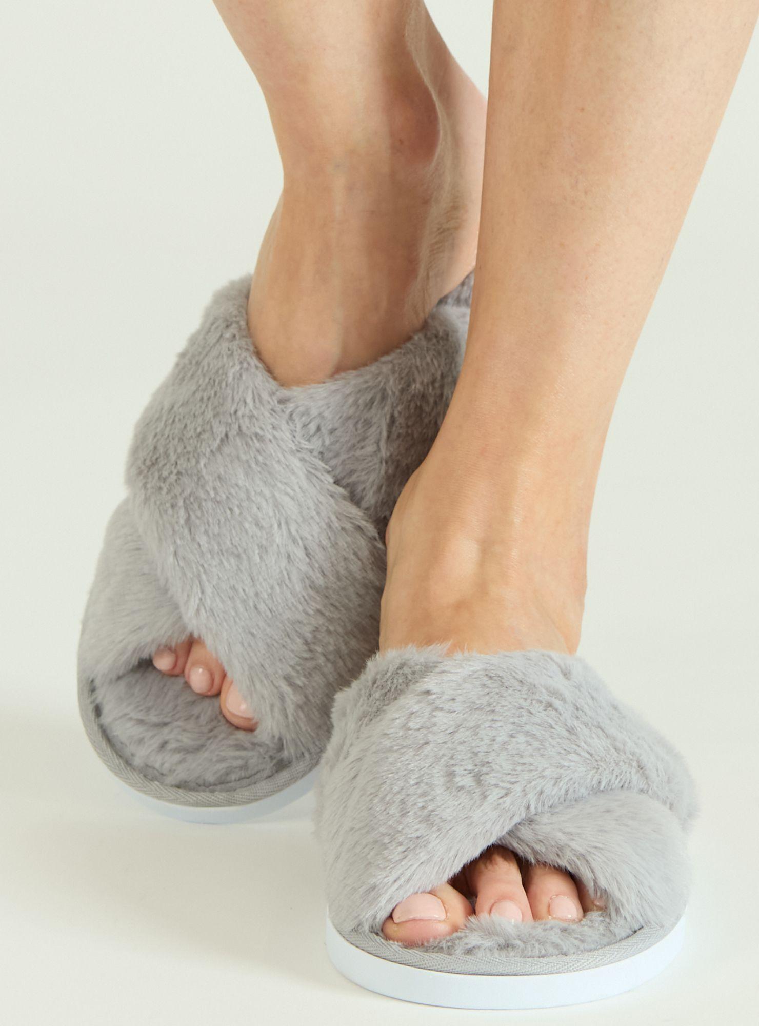 Zapatilla Cruzada Gris-1