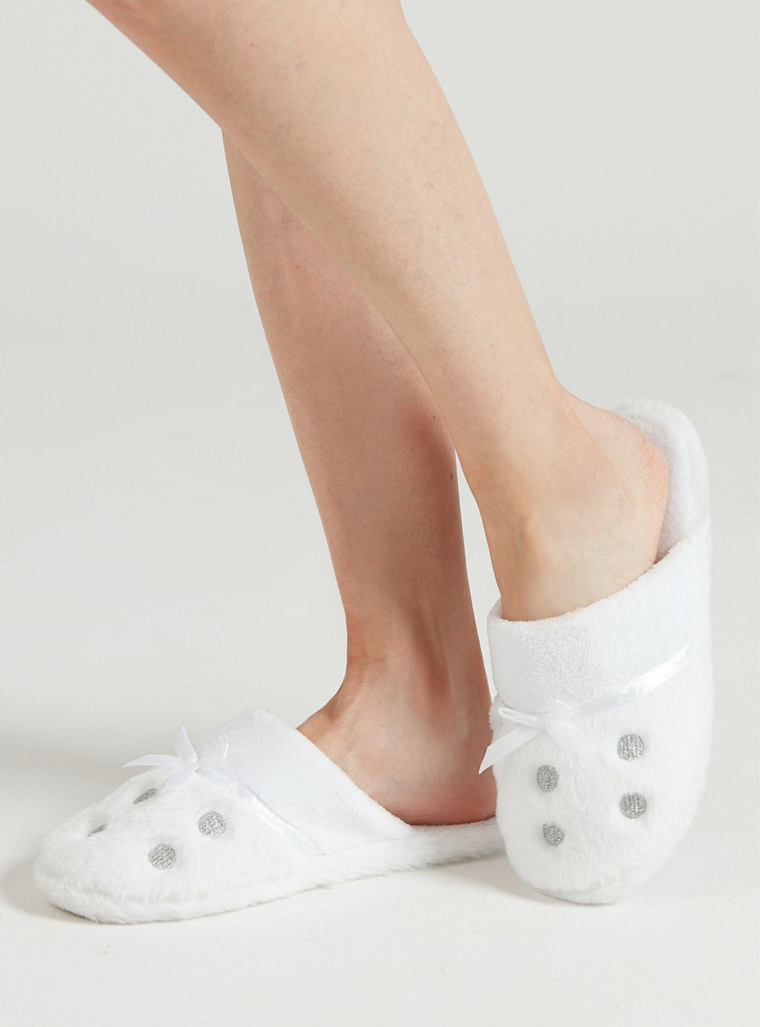 Pantufla Zapatilla Lunares Blanco-2