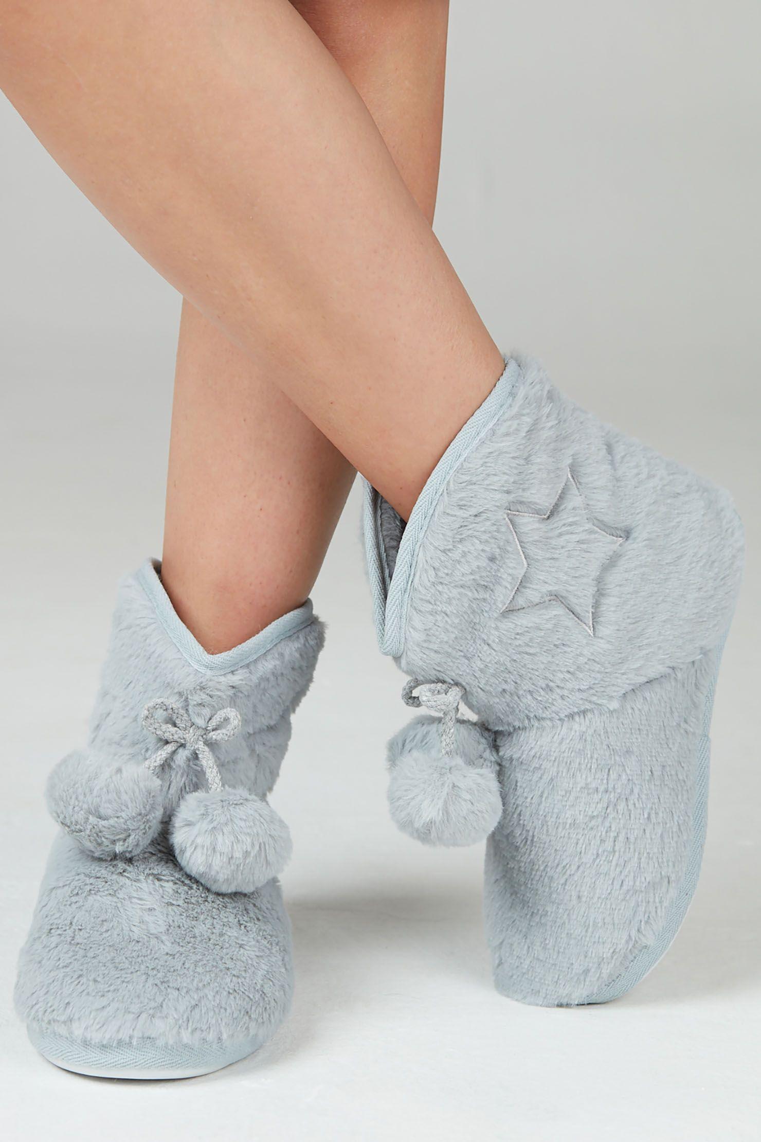 Pantufla Bota New Ponpon Celeste-1
