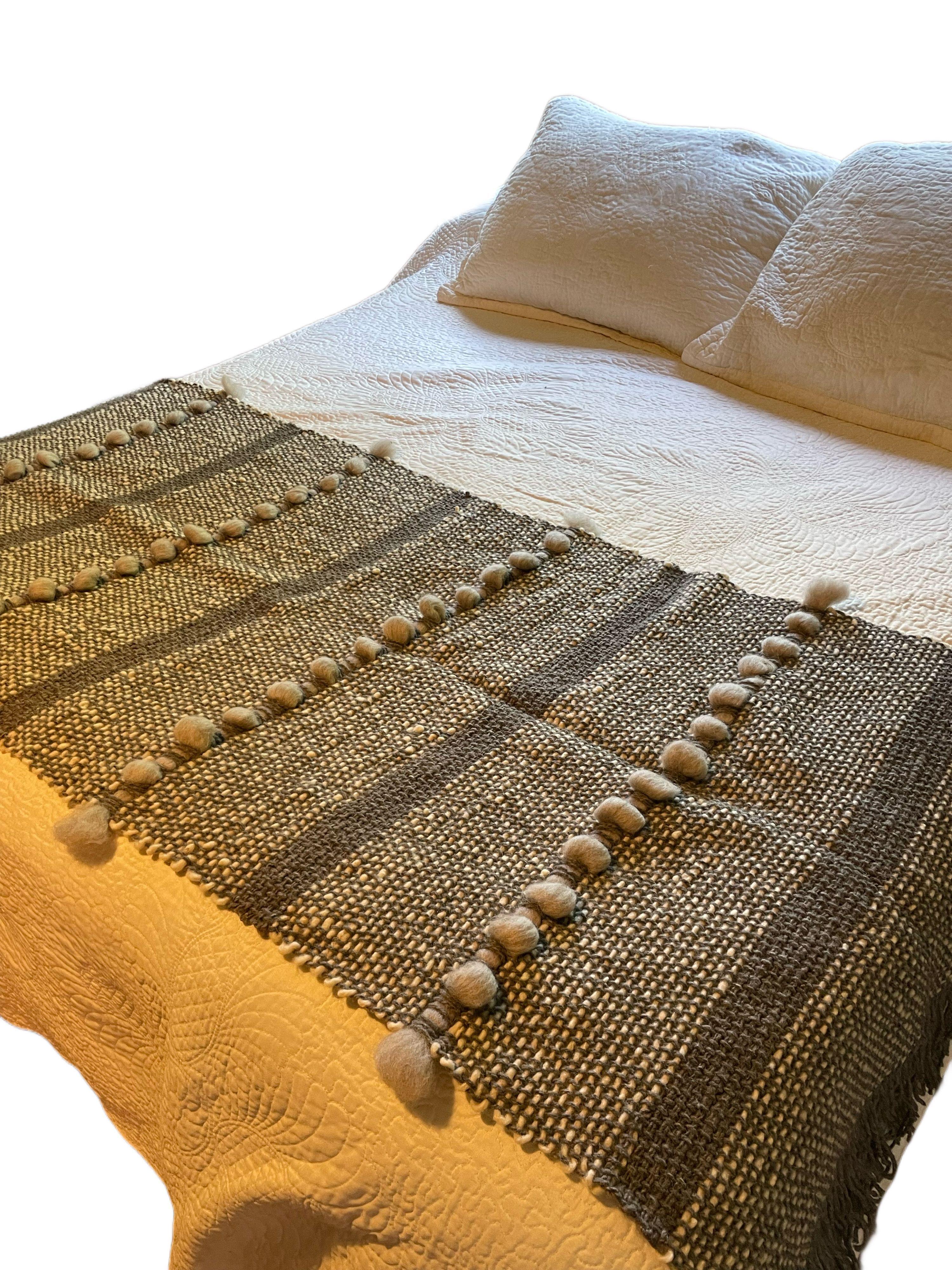Piecera lana de oveja gris y franja en vellón natural-0