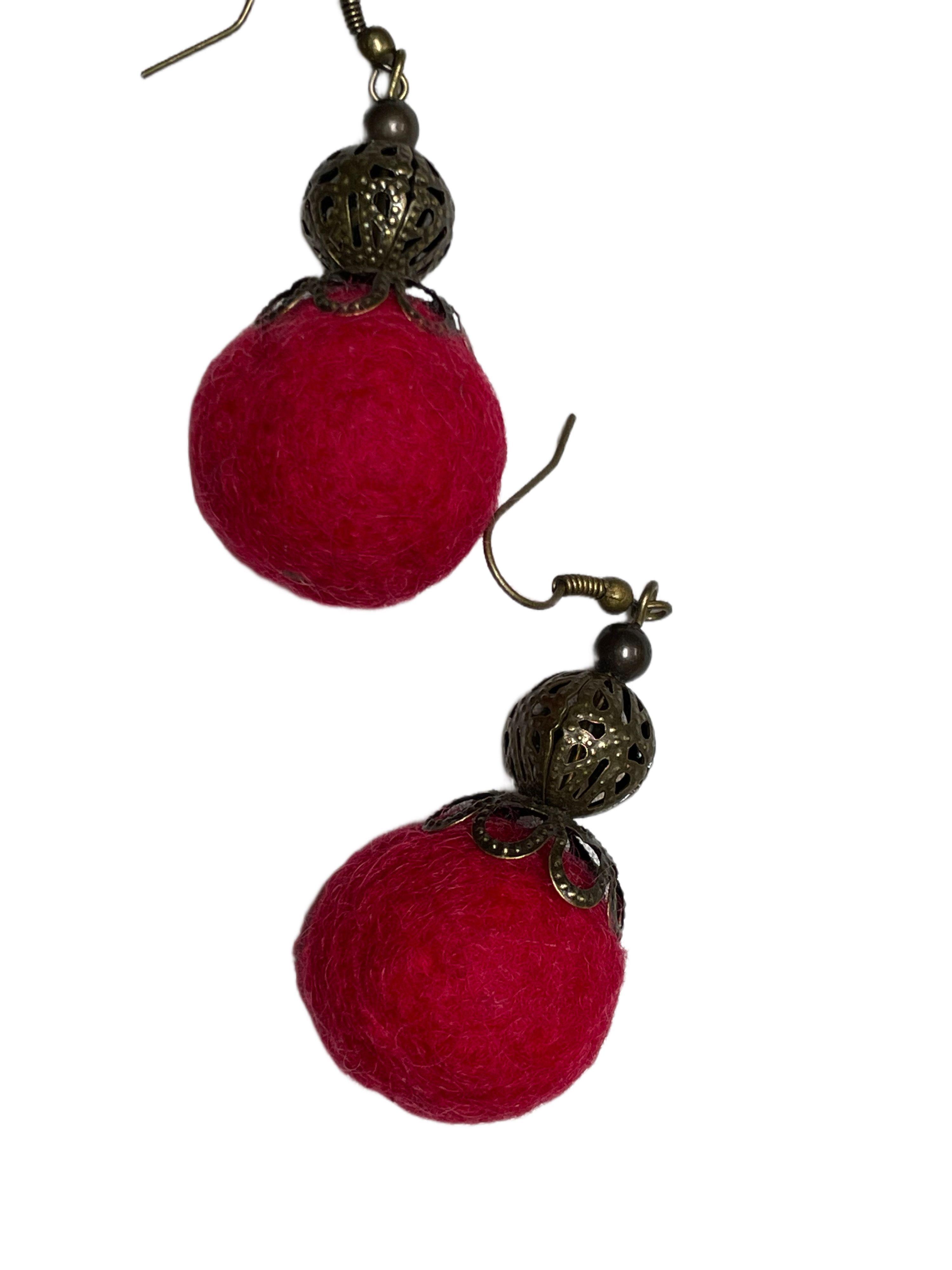 Aros en fieltro rojo-0