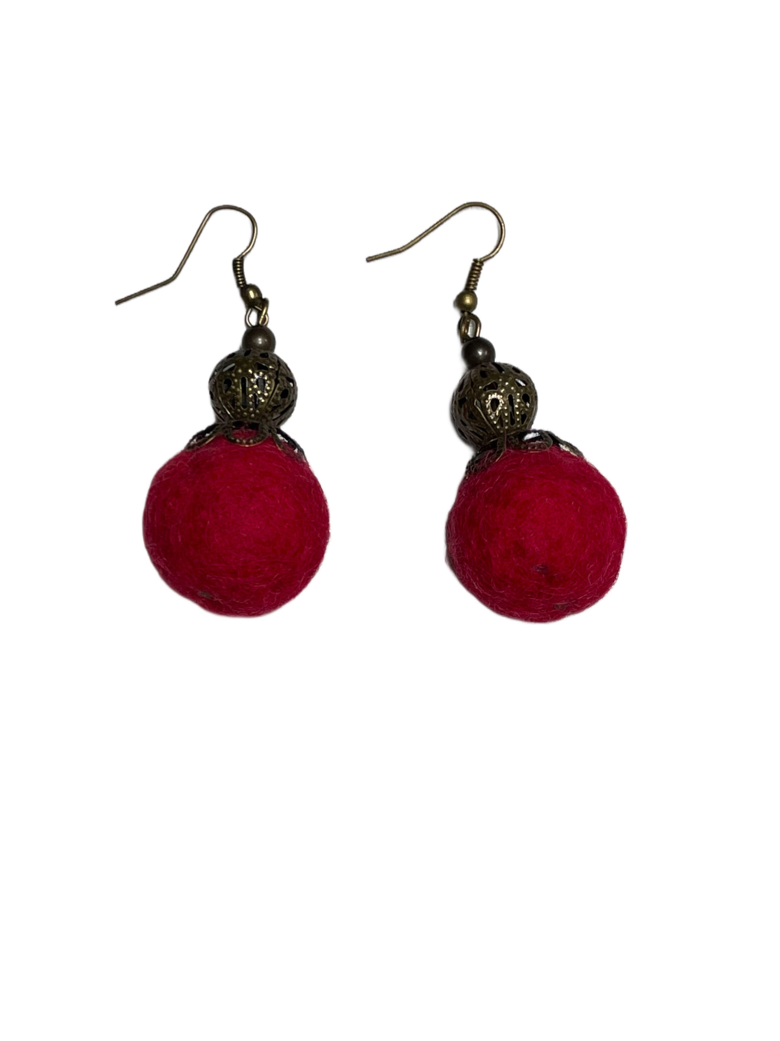 Aros en fieltro rojo-2