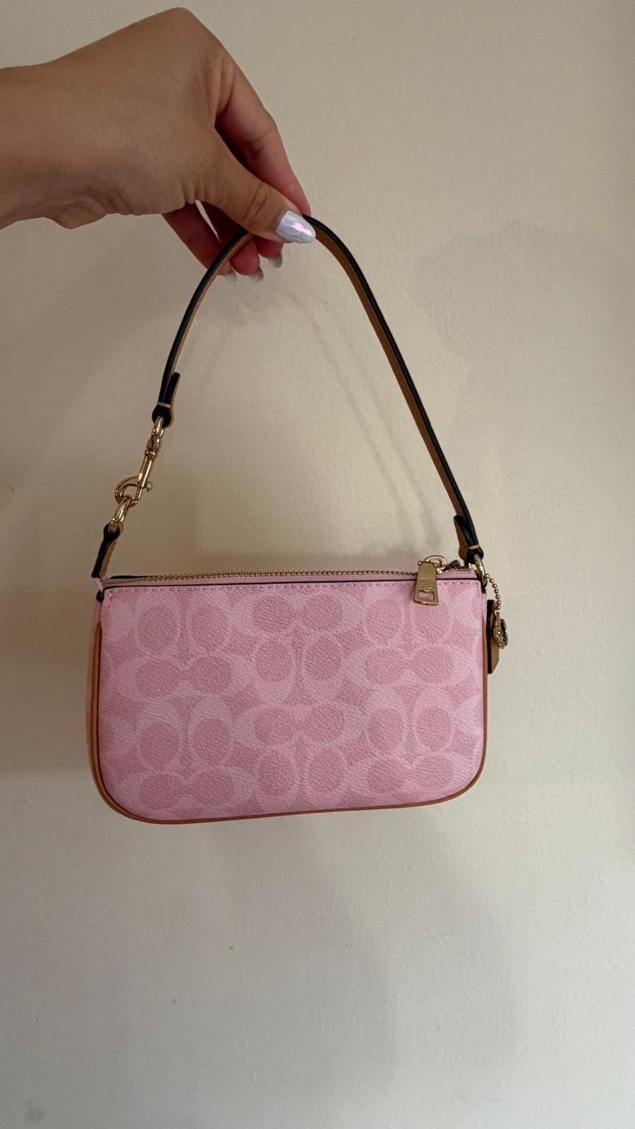 Cartera Nolita 19 Pink Coach-2
