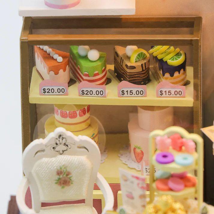 Casa Miniatura DIY "Sweet Cake" con Luces LED Kit de Madera S2201-2