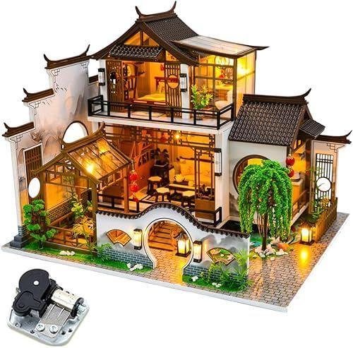 Casa Miniatura DIY “Jardín Chino” – Residencia Tradicional con Luces LED - PC2314-0