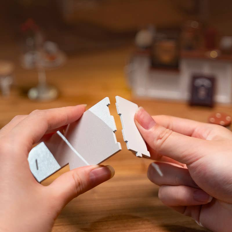 Miniatura DIY "Slow Life Café" - Cafetería para Armar con Luz (Rolife)-2