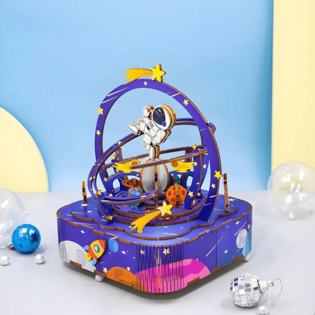 Paseando por el espacio - Caja de música Armable-4