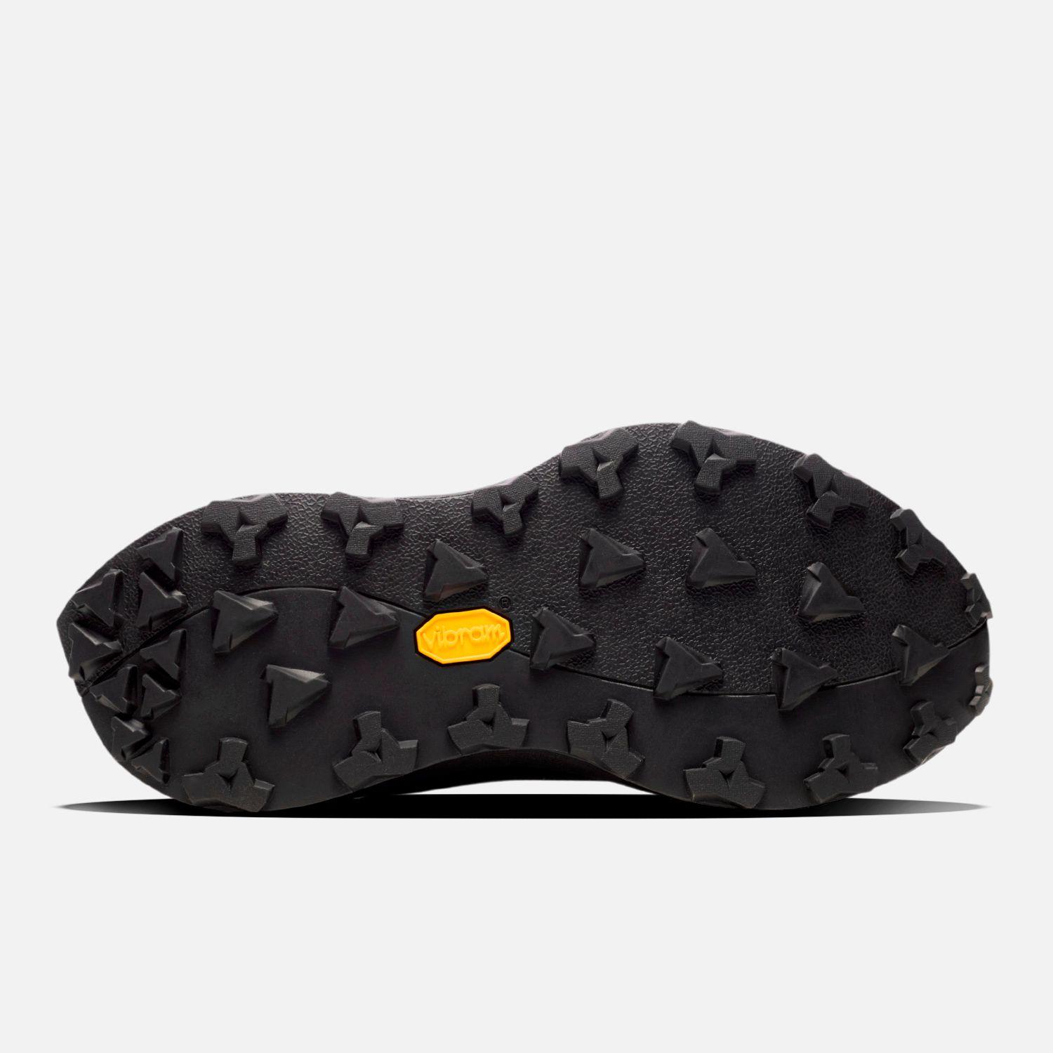 Zapatilla Mujer Sky Trail Negro Lippi V26-2