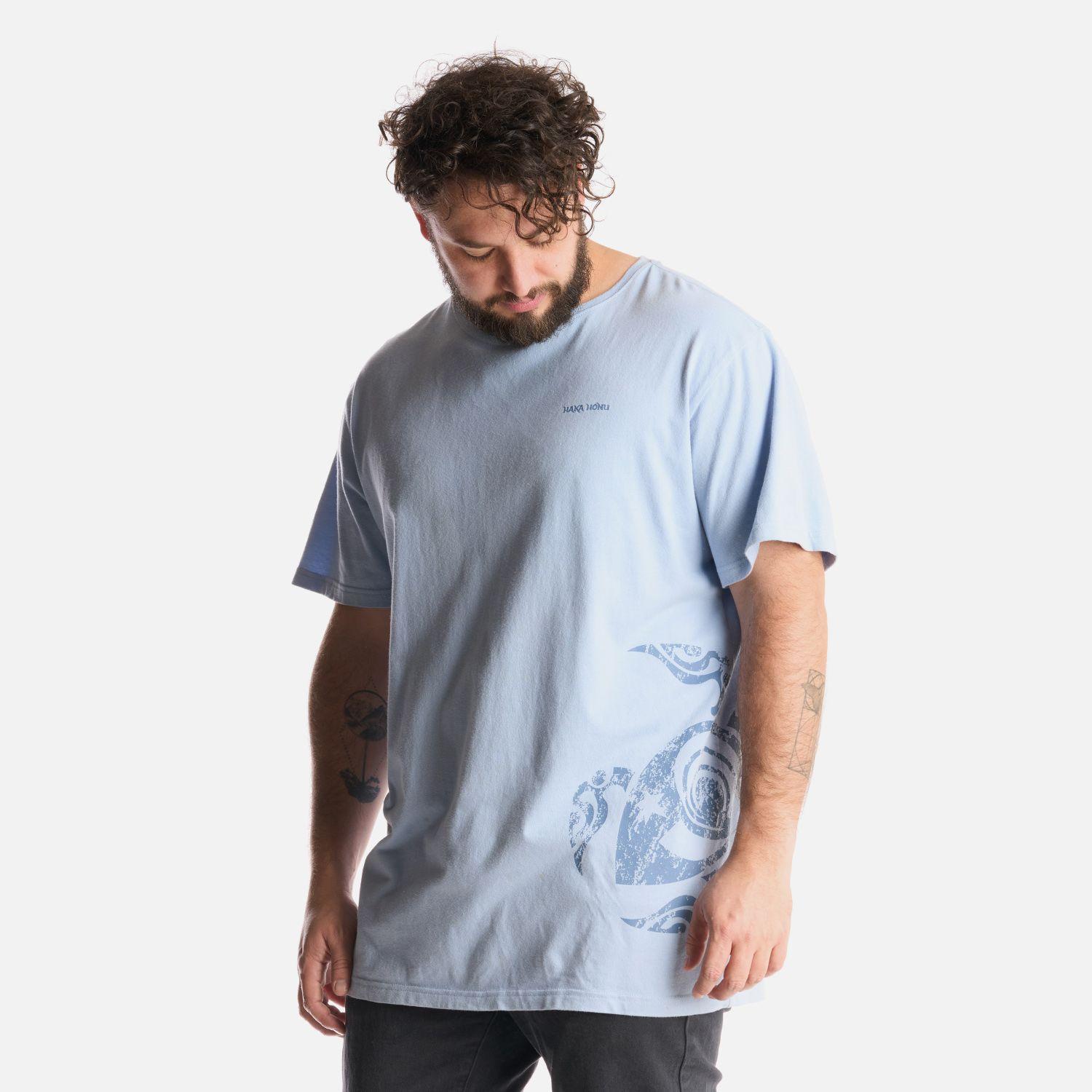Polera Hombre Haka Celeste Haka Honu I24-2