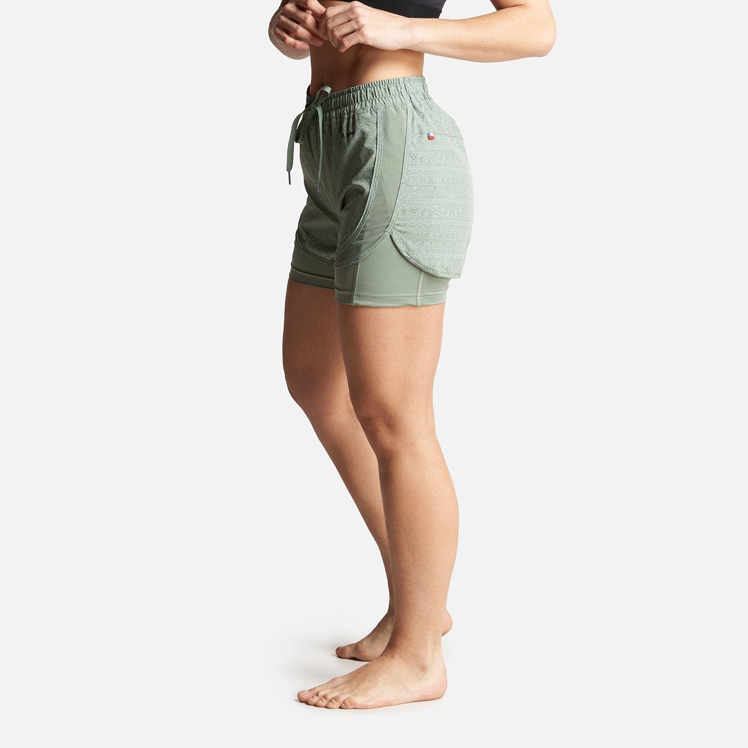 Short Mujer Canchera Full Print Beige Haka Honu-2