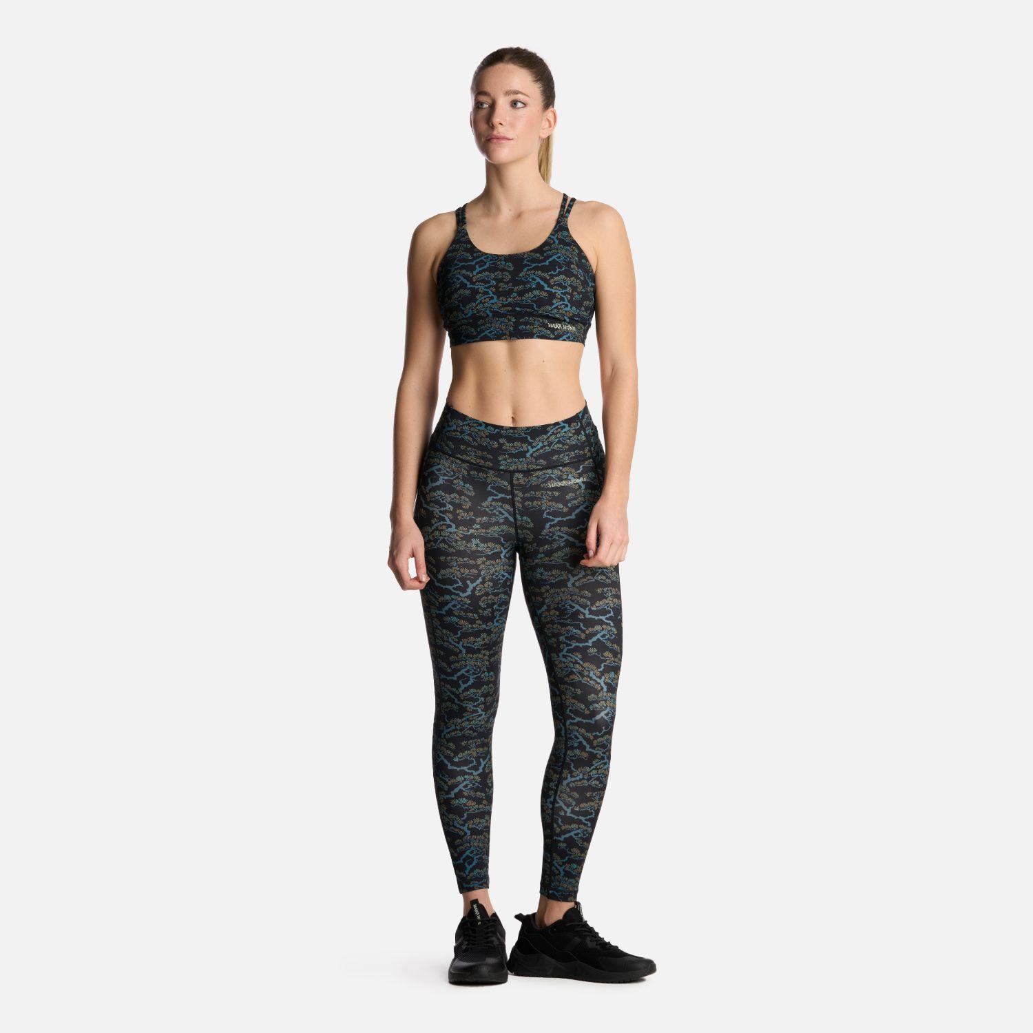 Peto Mujer Copihue Print Negro Haka Honu-4