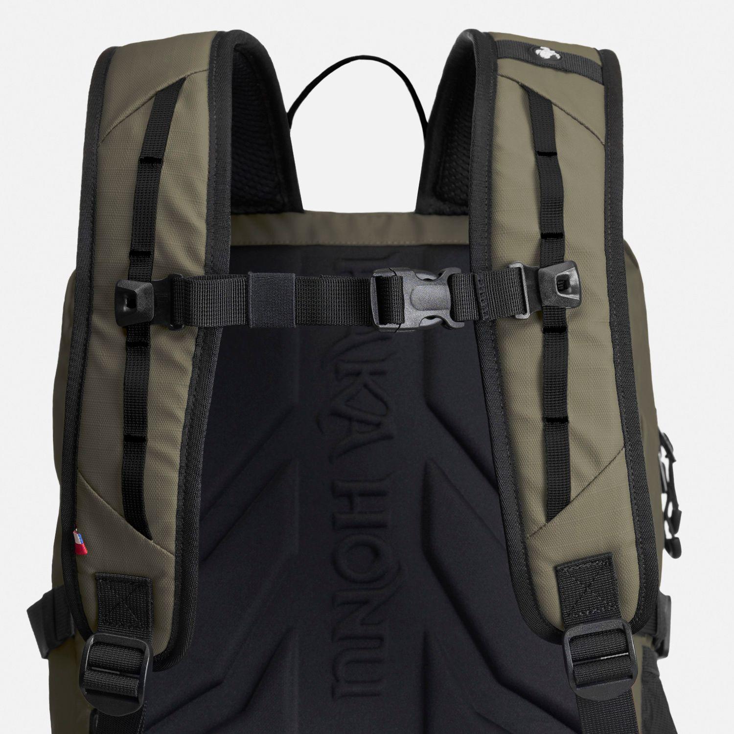 Mochila Cromi 22L Verde Grisaceo Haka Honu I25-5