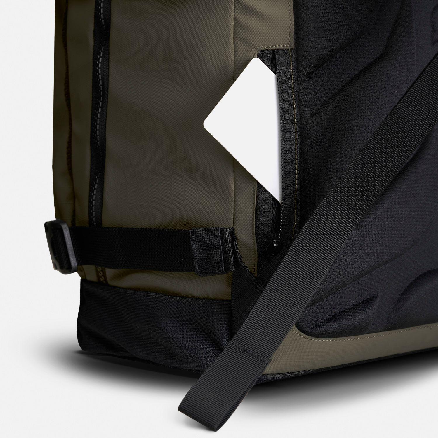 Mochila Cromi 22L Verde Grisaceo Haka Honu I25-6