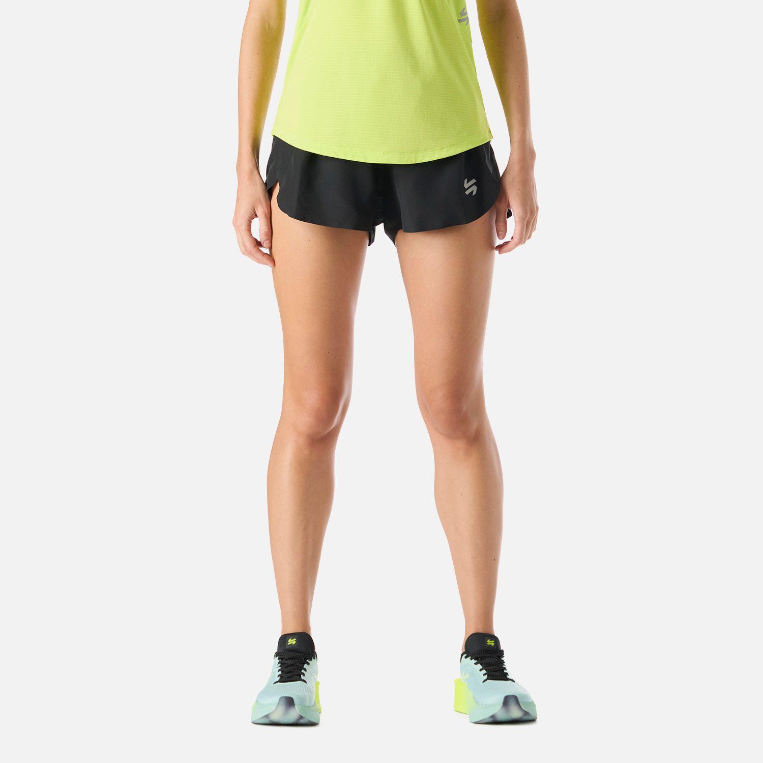 Shorts Mujer Built To Move 3" Shorts Negro Vulcano-0