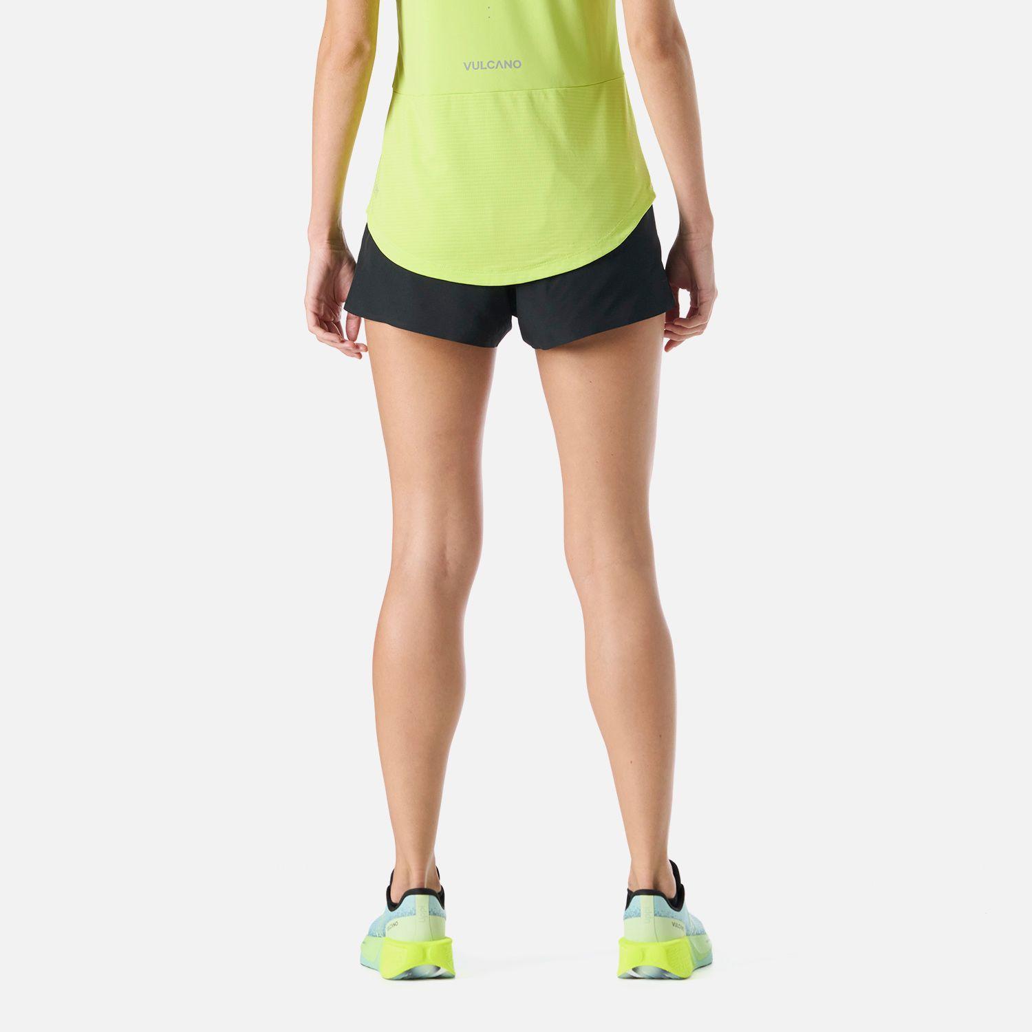 Shorts Mujer Built To Move 3" Shorts Negro Vulcano-3