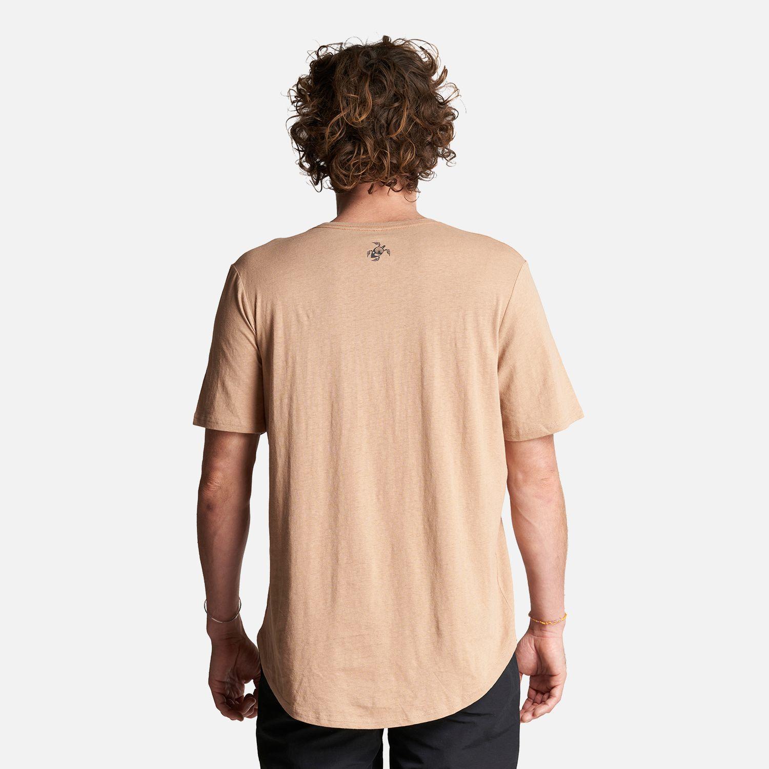Polera Hombre Natural Camel Haka Honu V23-3