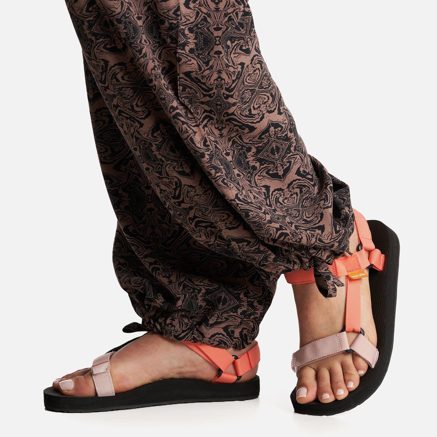 Pantalon Mujer Jipon Print Negro Haka Honu-5