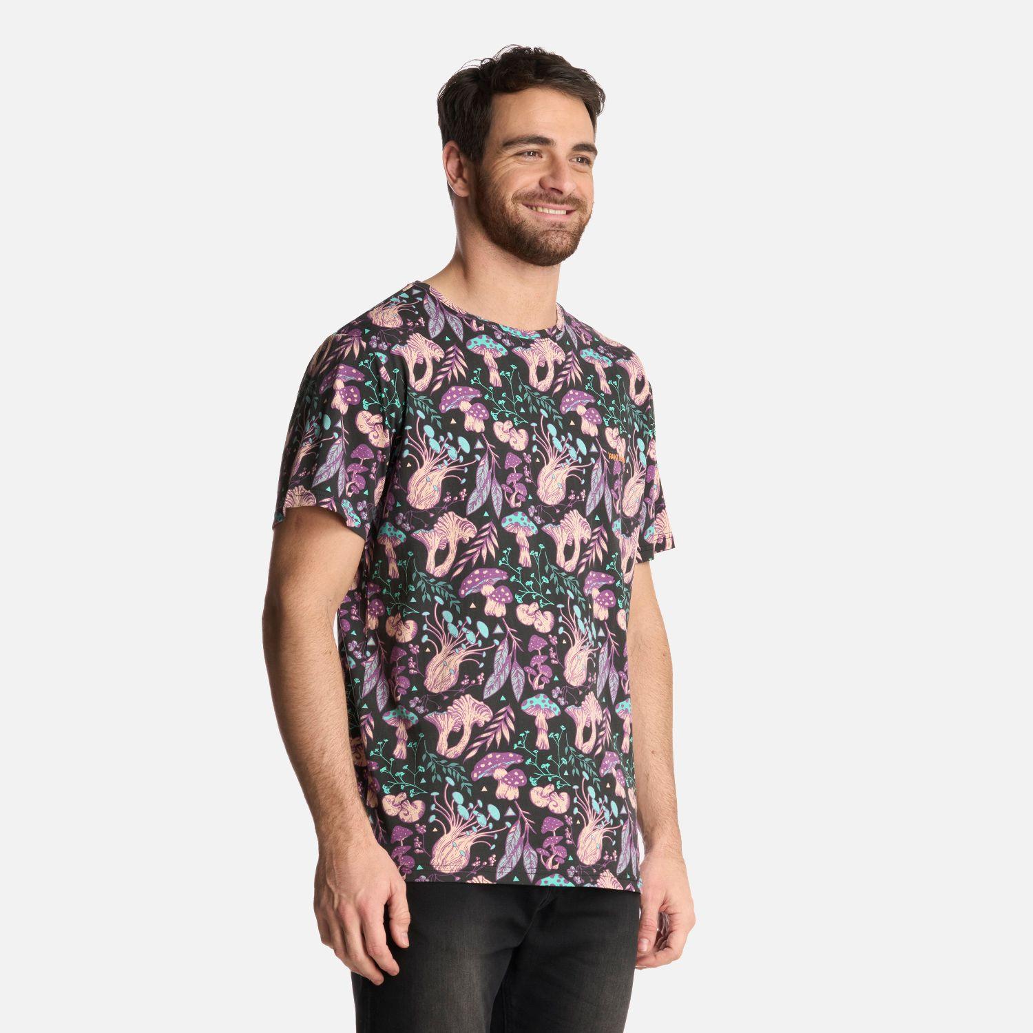 Polera Hombre Mundo Fungi Print Negro Haka Honu-1