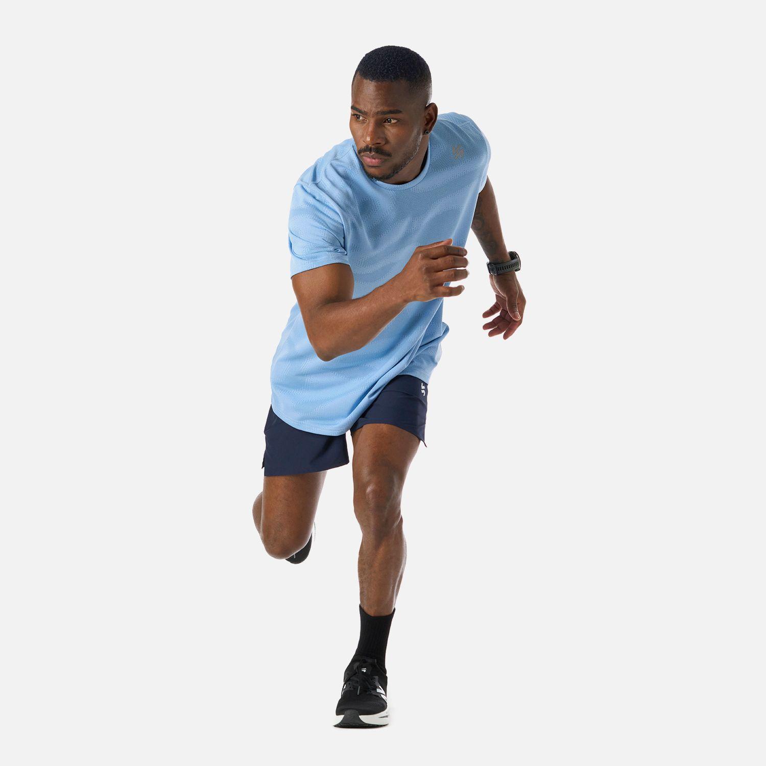 Polera Hombre Built To Move Pro T-Shirt Celeste Vulcano-7