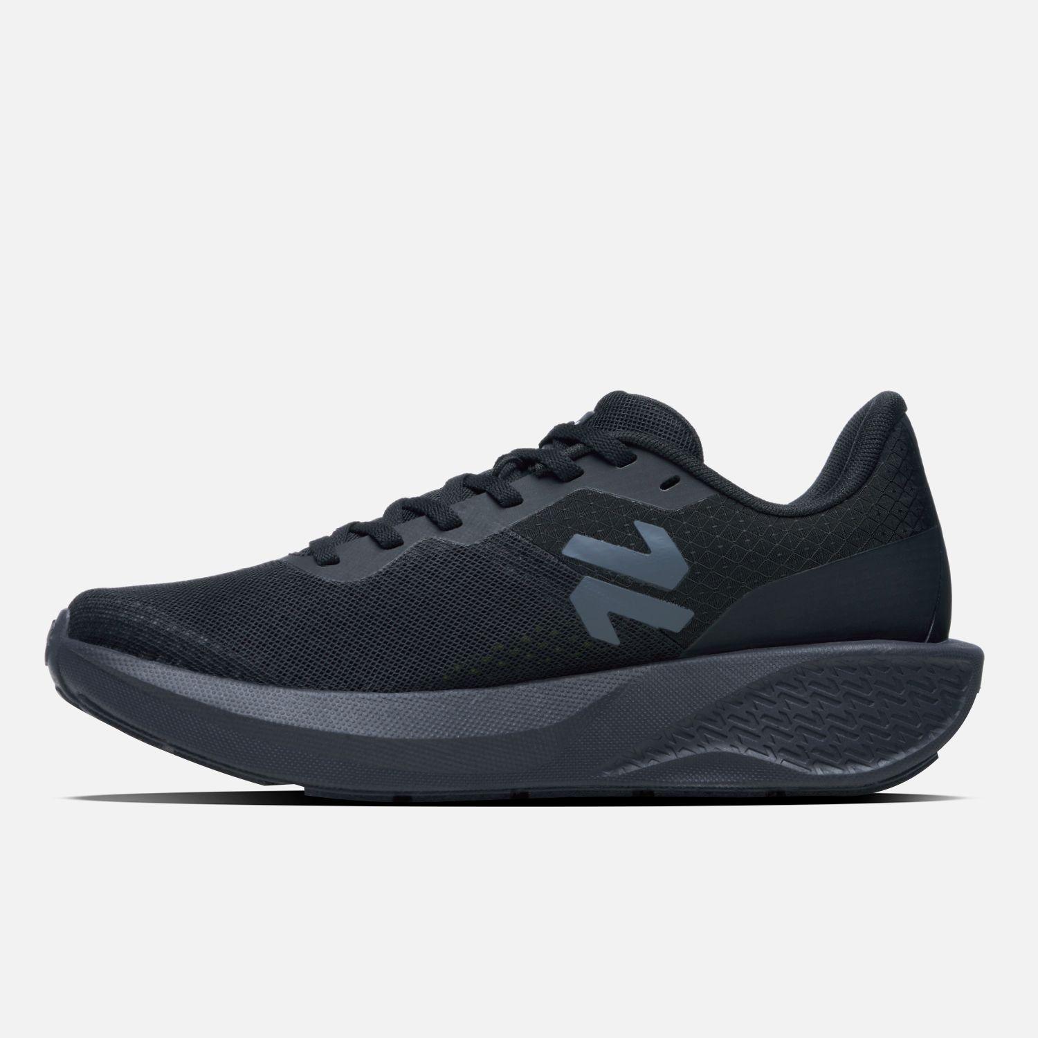 Zapatilla Running Hombre Ignite Triple Negro-1