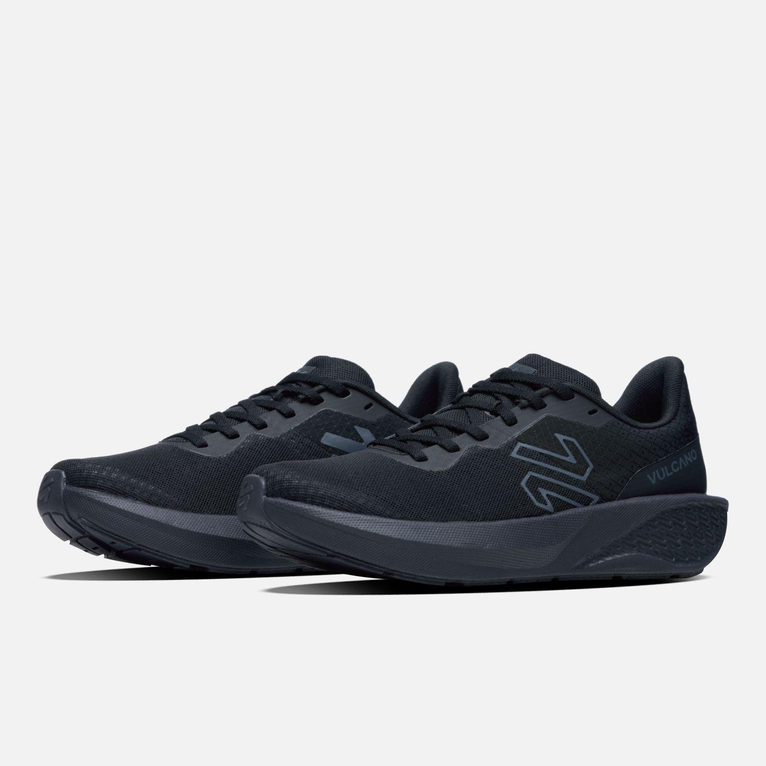 Zapatilla Running Hombre Ignite Triple Negro-3