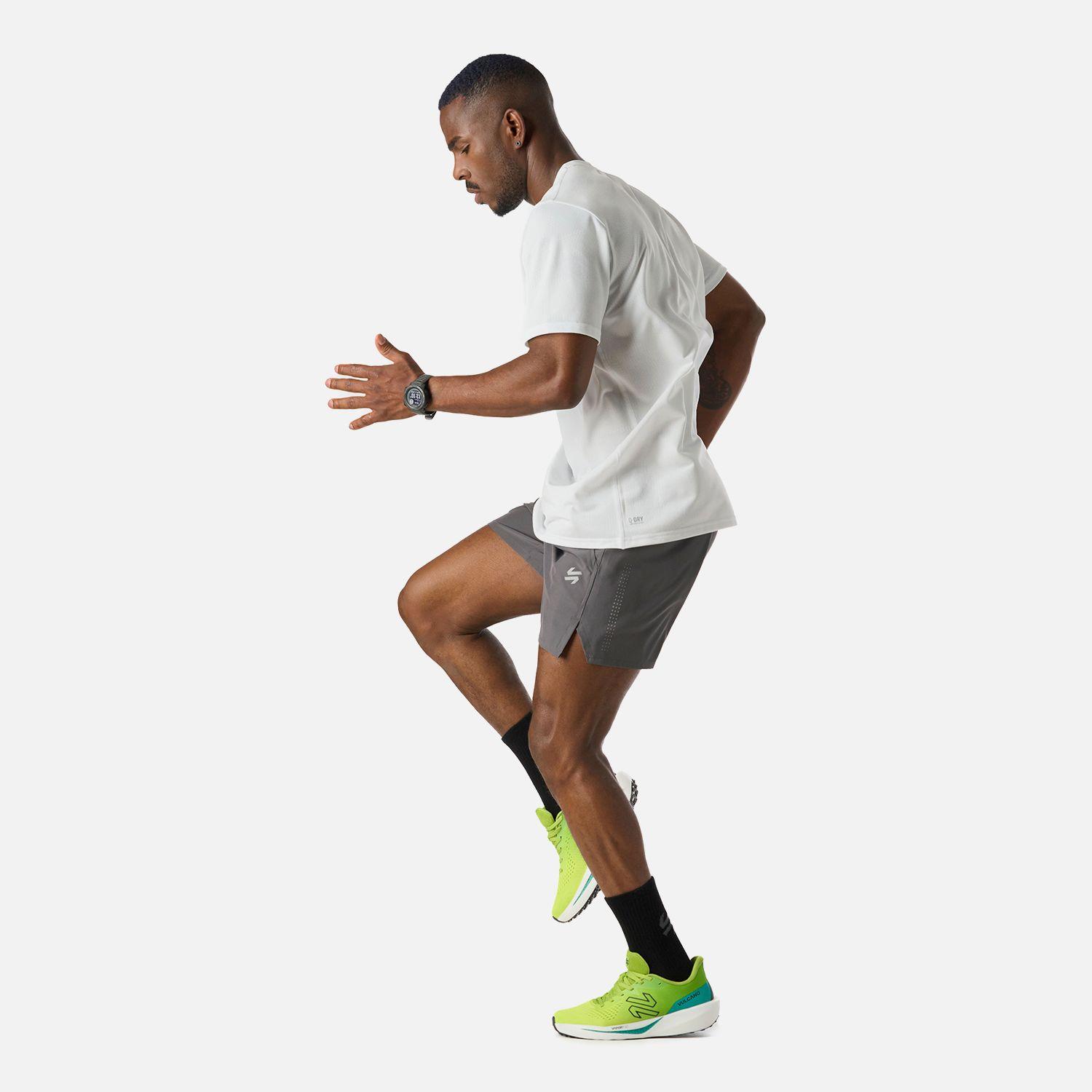 Polera manga corta running sin costuras hombre Built To Move-2
