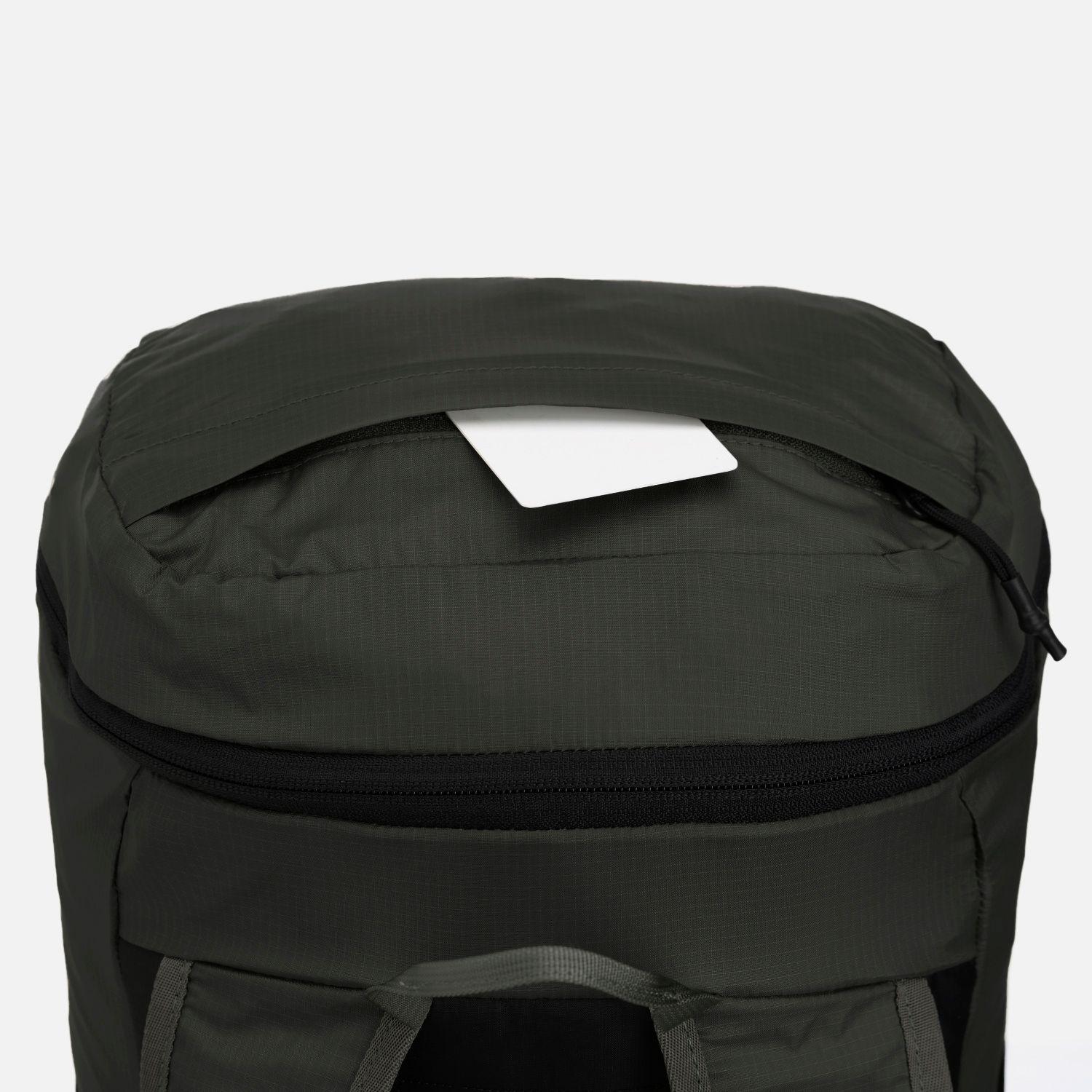 Mochila Peso Pluma 25L Negro Haka Honu V26-4