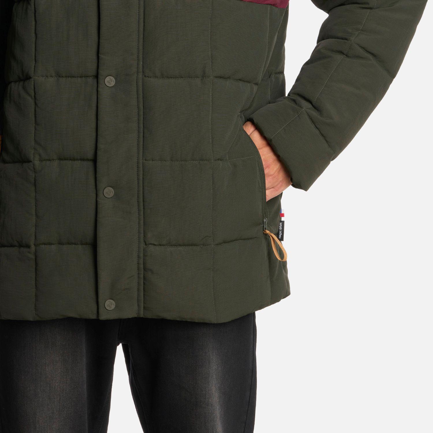 Chaqueta Hombre Aislado Verde Militar Haka Honu I25-4