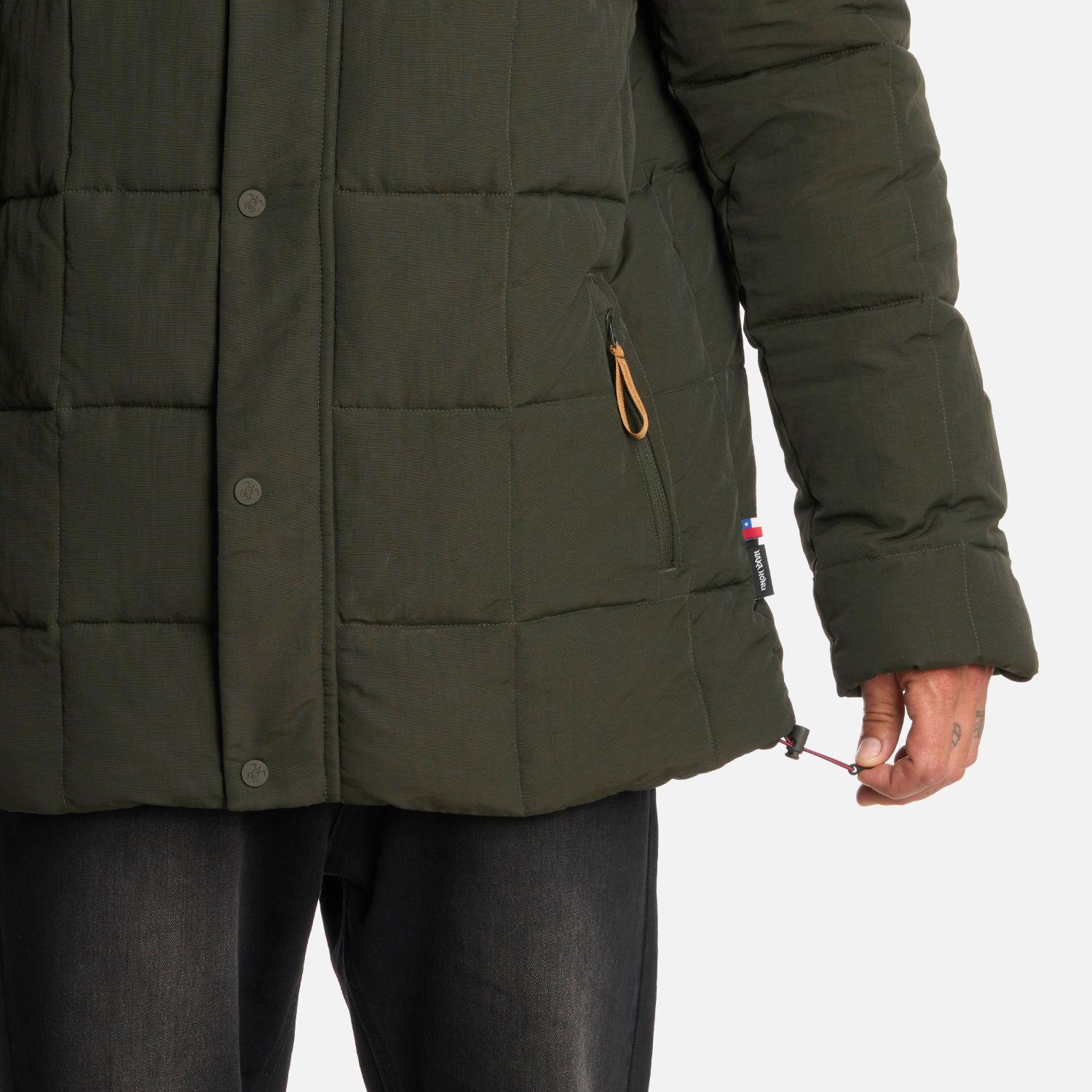 Chaqueta Hombre Aislado Verde Militar Haka Honu I25-5