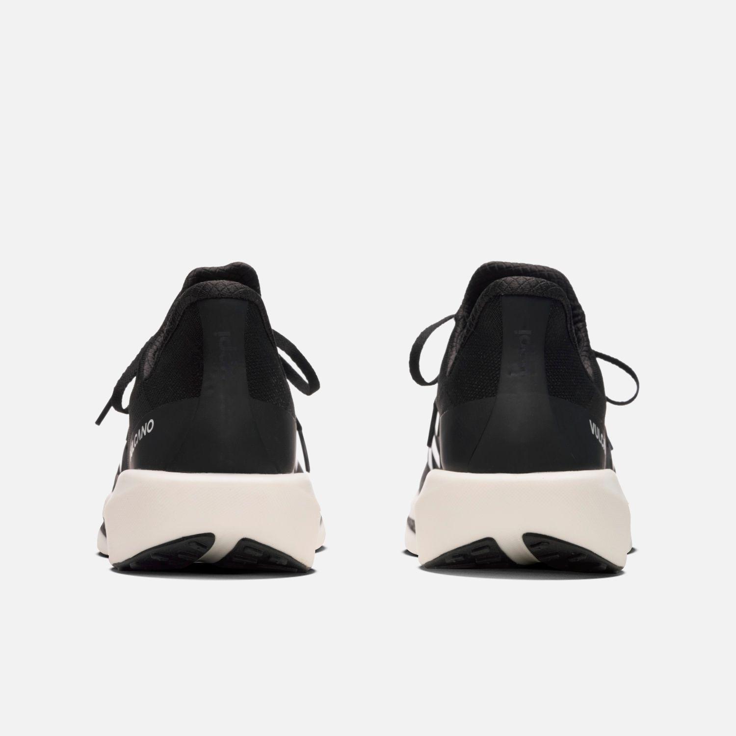 Zapatilla Running Hombre Magma Negro-4