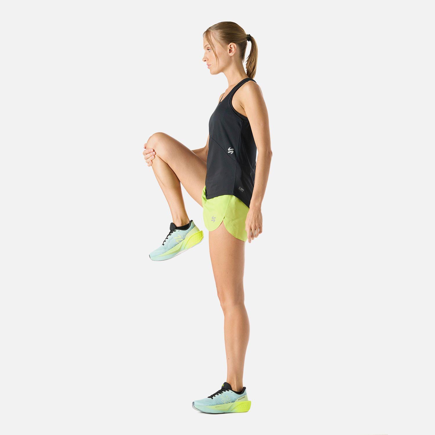 Shorts Mujer Built To Move 3" Shorts Verde Lima Vulcano-2