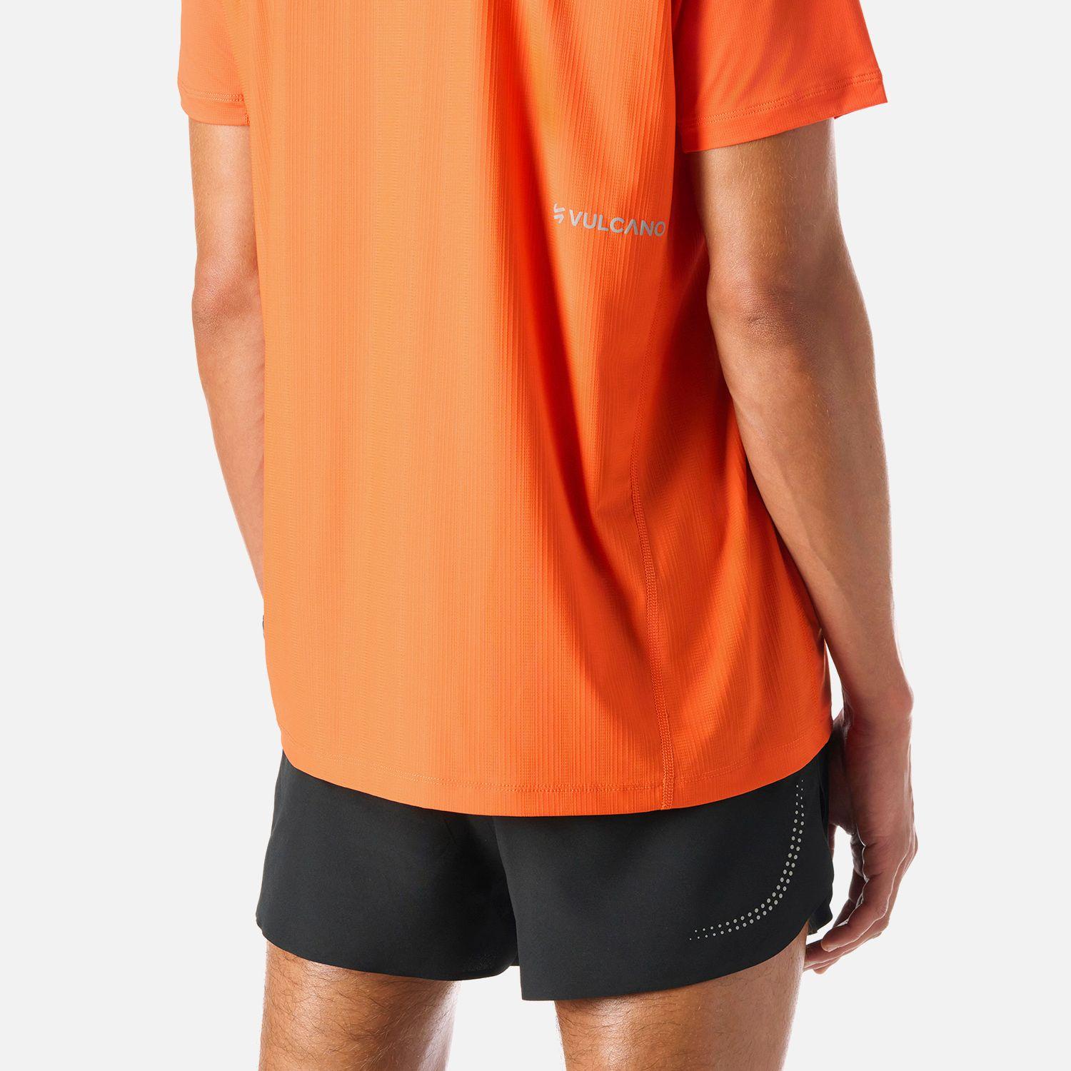 Polera manga corta running hombre Built To Move-5