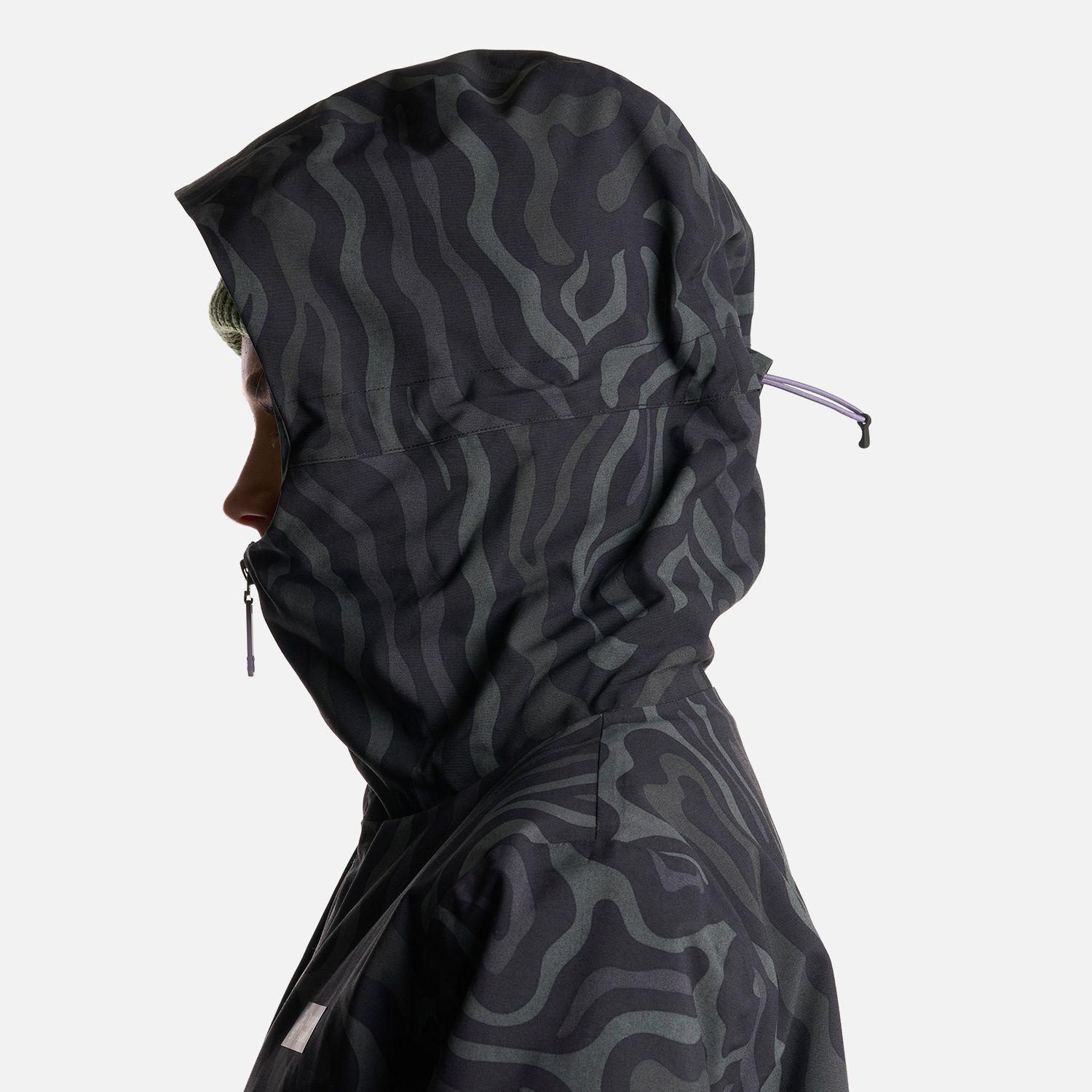 Chaqueta Mujer Yeti Print Negro Haka Honu I24-4