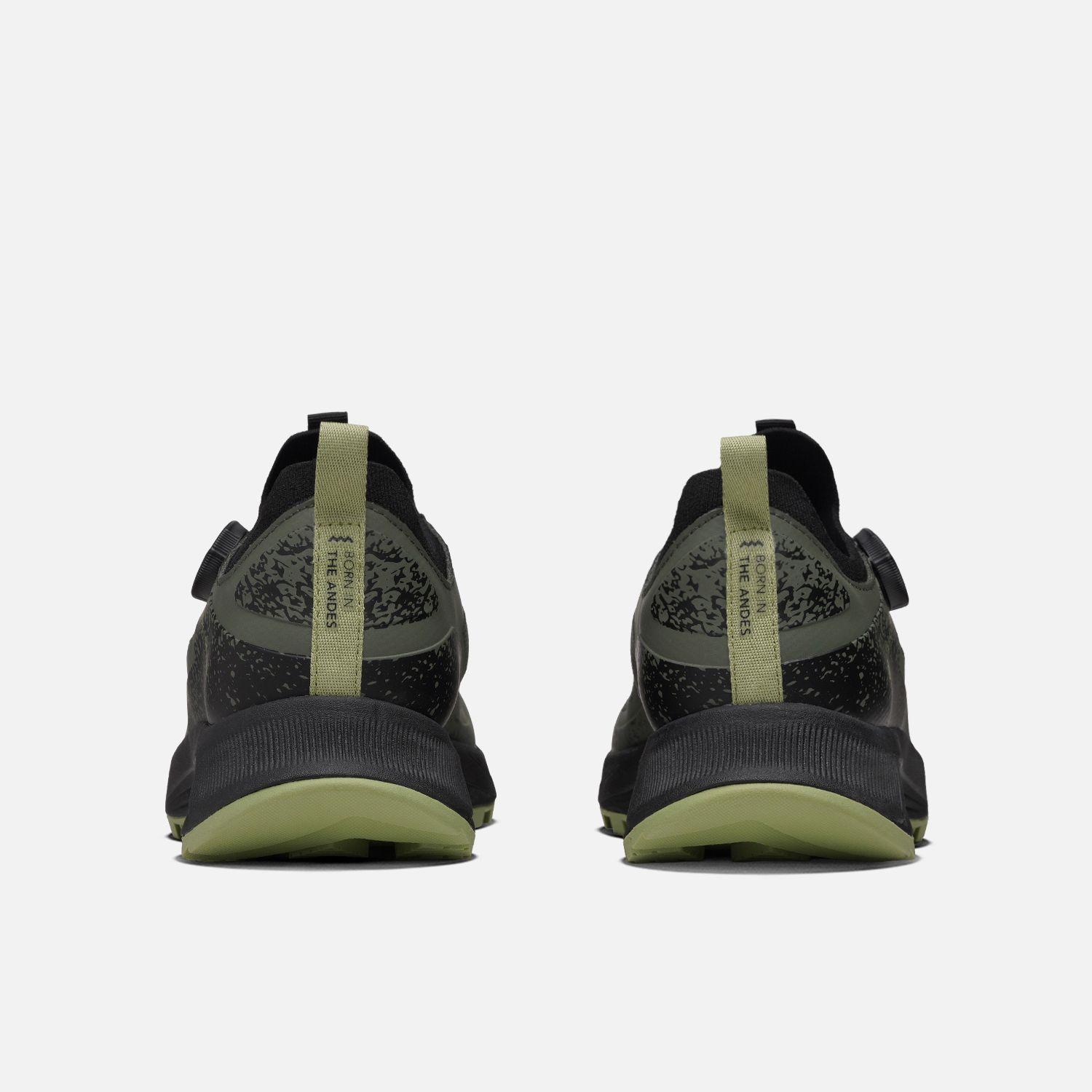 Zapatilla Hombre Light Knit Twist Negro / Verde Lippi I26-5