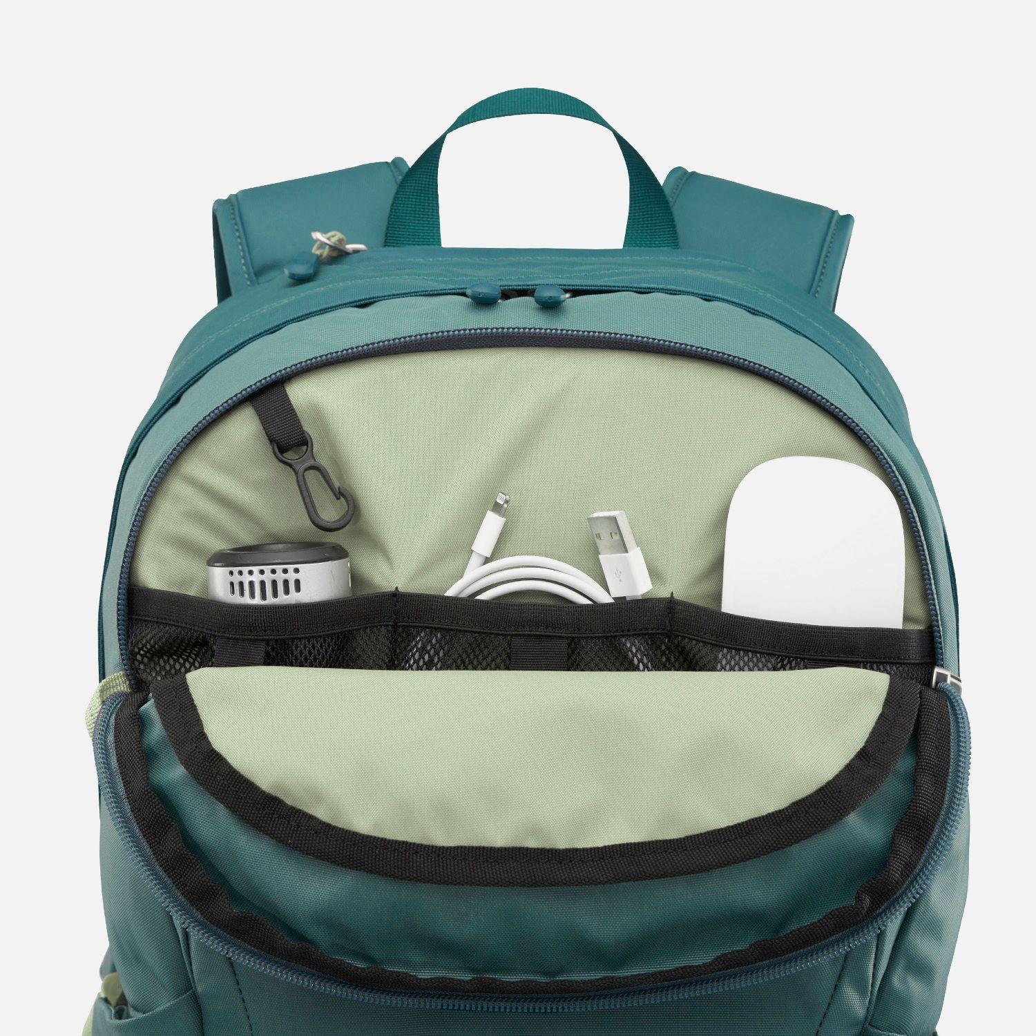 Mochila Intense 20l Daypack Turquesa Oscuro Lippi I26-4