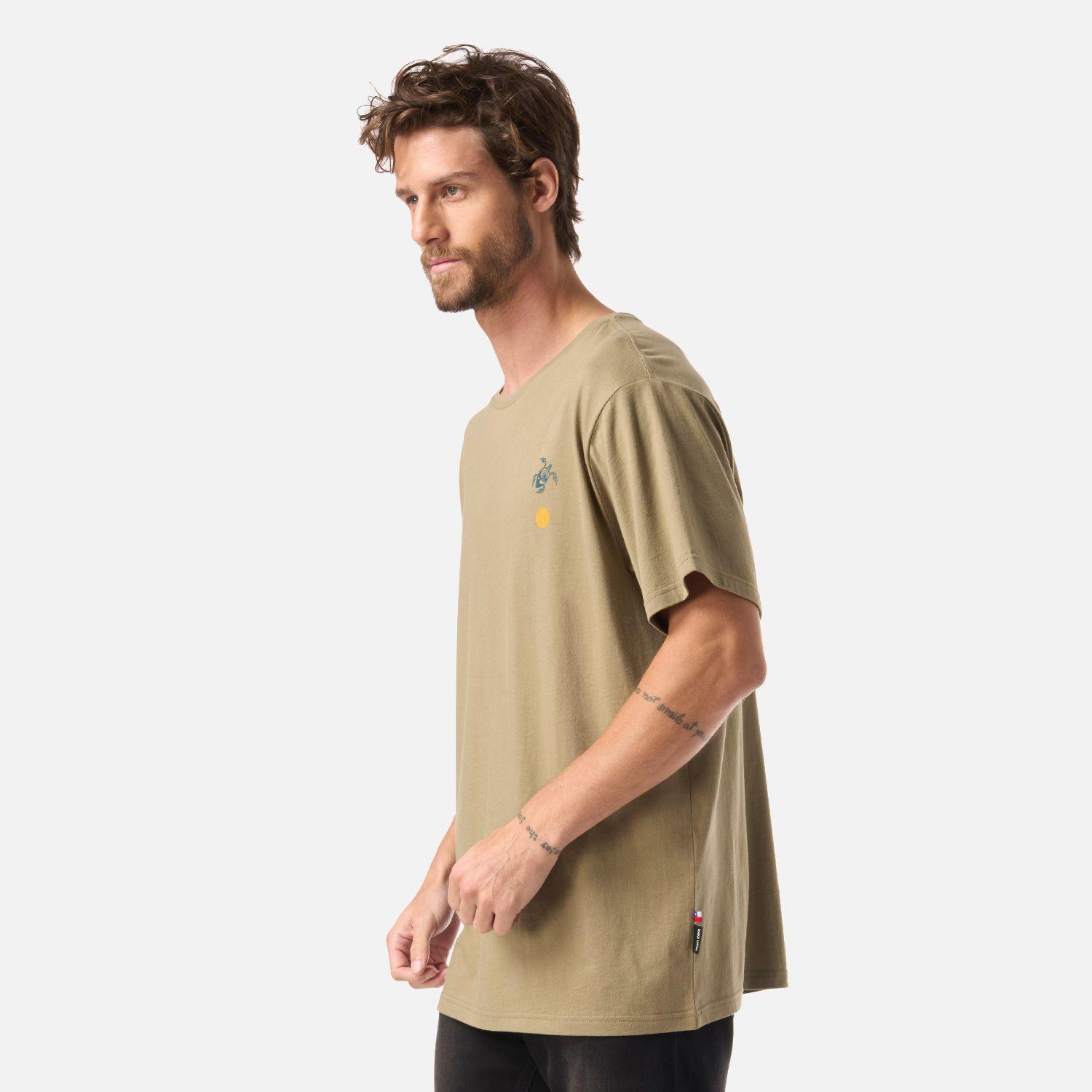 Polera Hombre El Cuernudo Verde Oliva Haka Honu V26-2