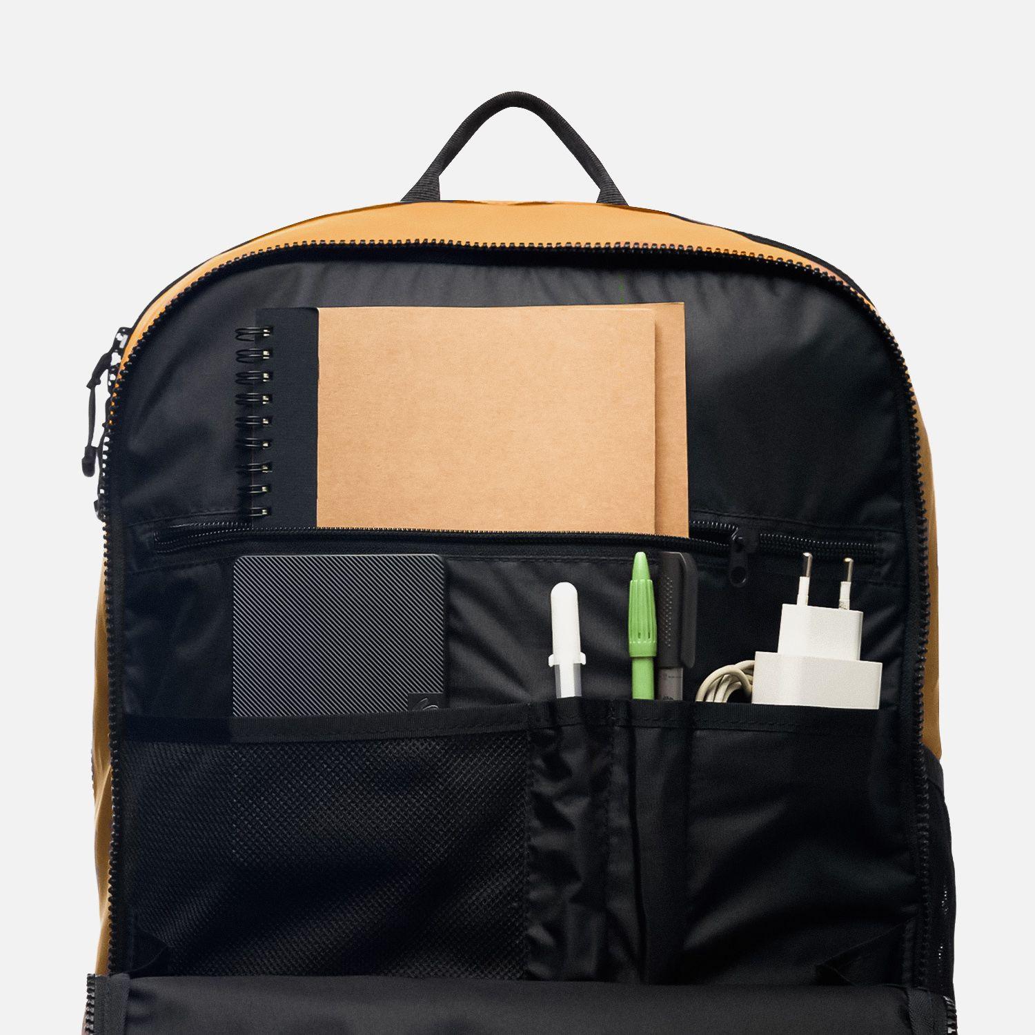 Mochila  Cromi 22L Mostaza Haka Honu I26-6