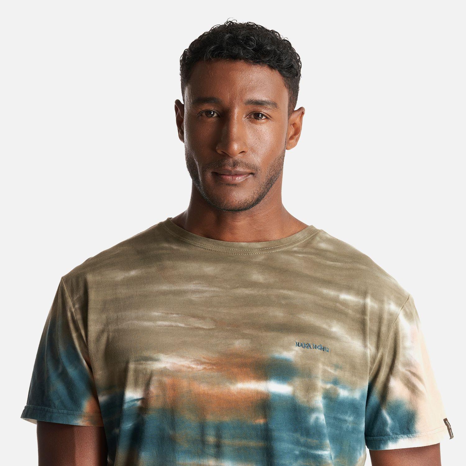 Polera Hombre Rastro Print Beige Haka Honu-4