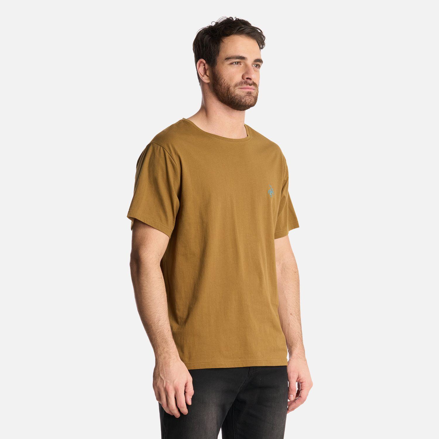 Polera Hombre Vive Fuera Mostaza Oscuro Haka Honu-1