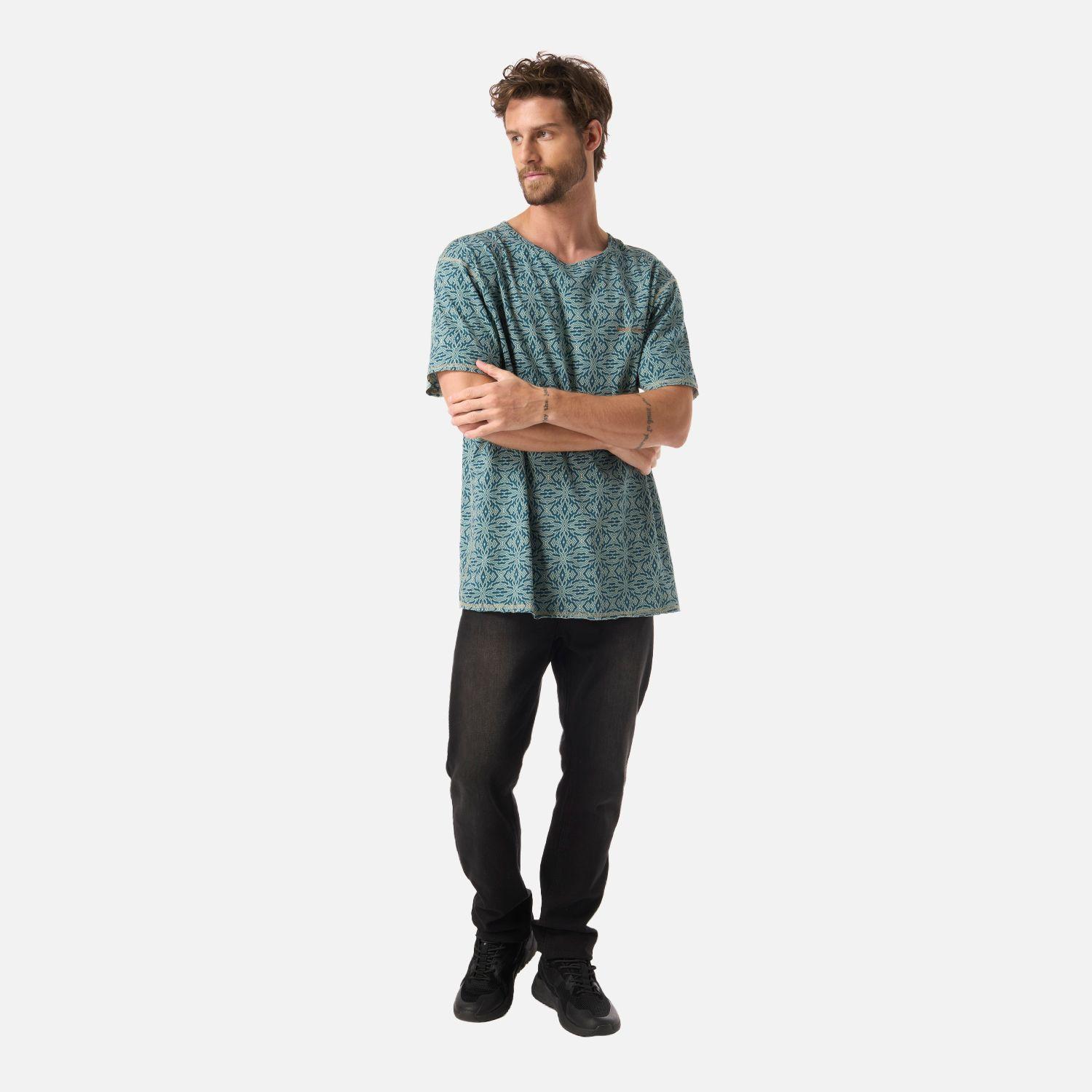 Polera Hombre Bi-curioso Print Azul Noche Haka Honu V26-6