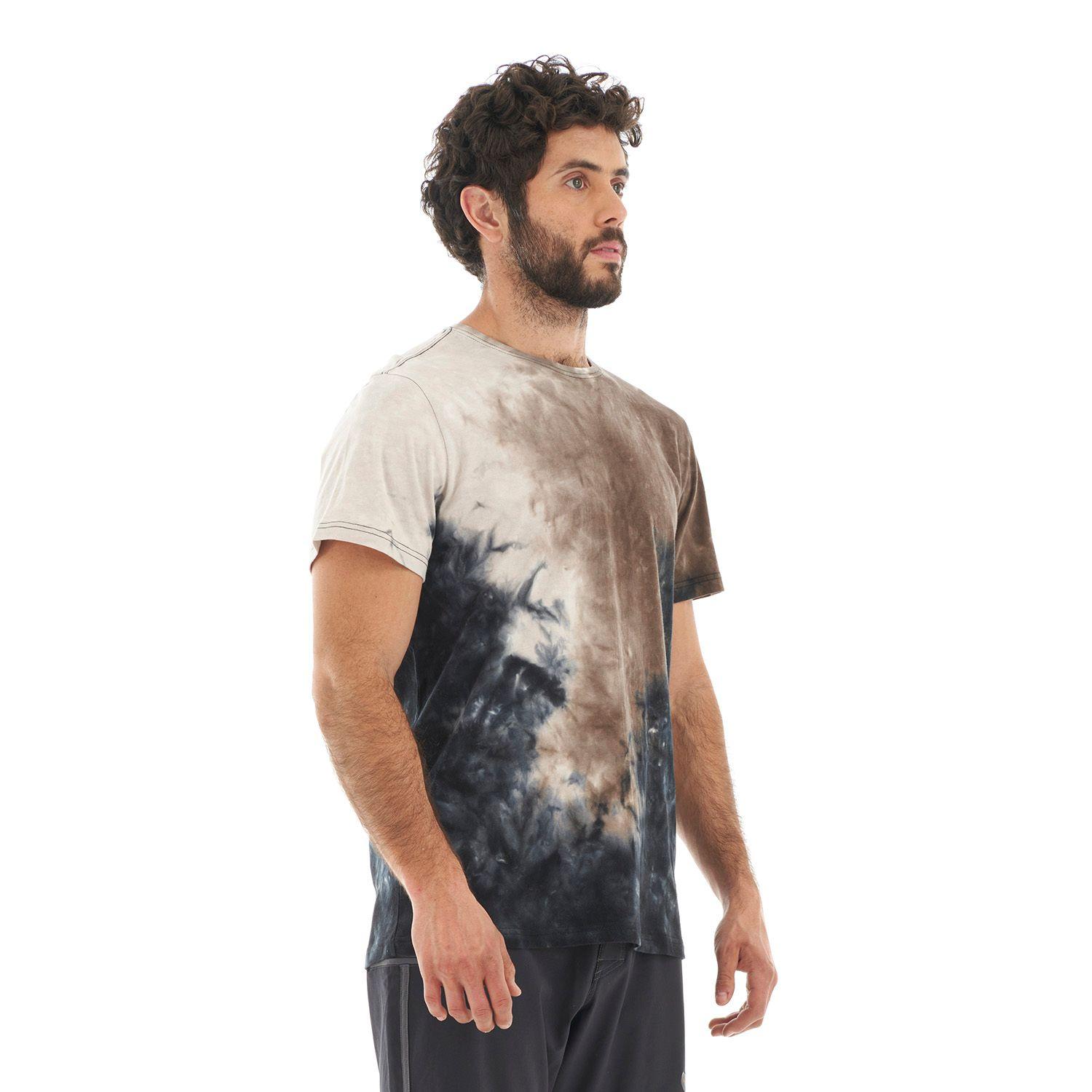 Polera Hombre Rastro Grafito Haka Honu-2