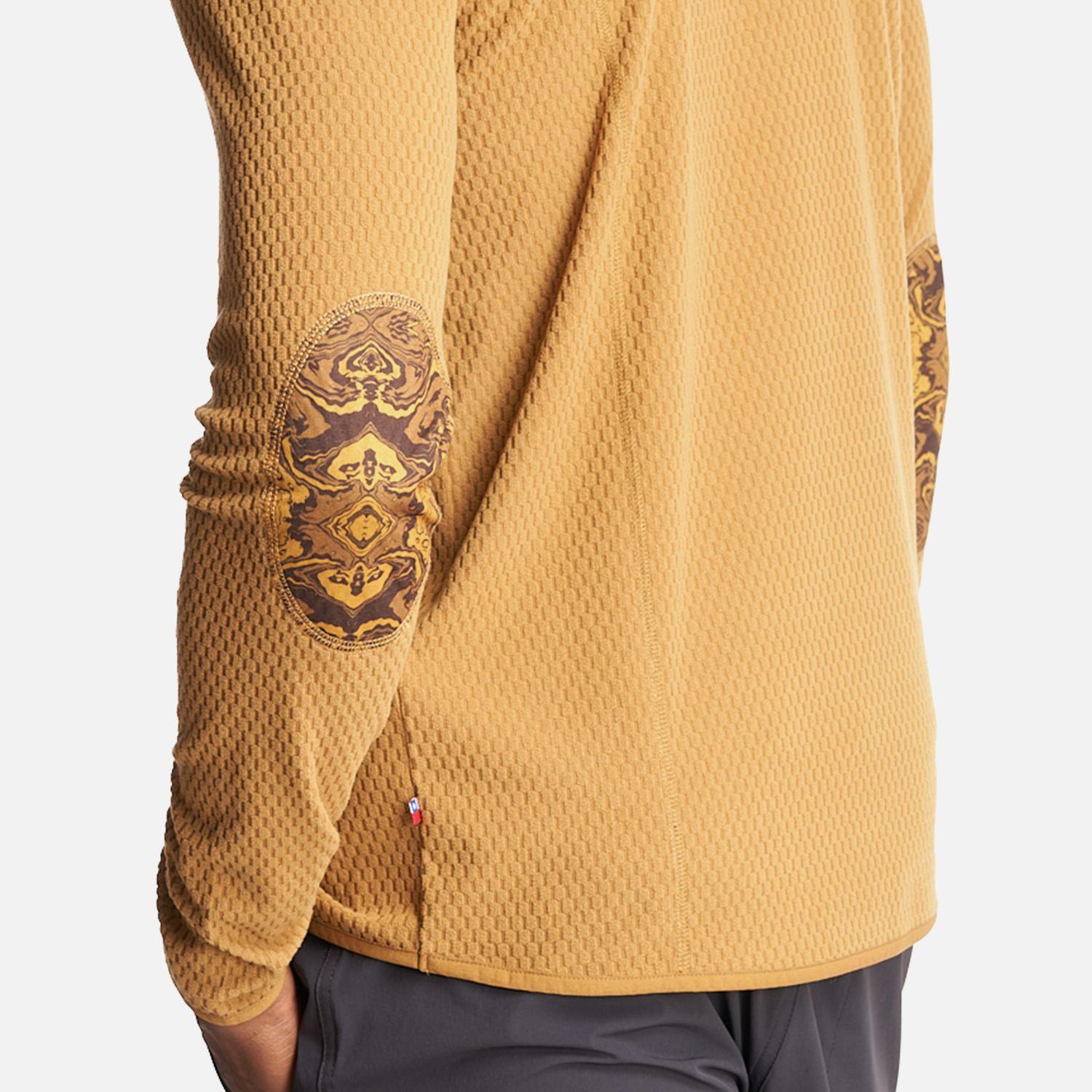 Poleron Hombre Taina Mostaza Oscuro Haka Honu I23-5