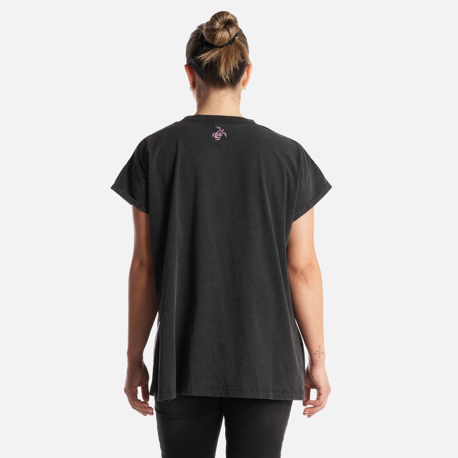 Polera Mujer Garza Negro Haka Honu V24-3