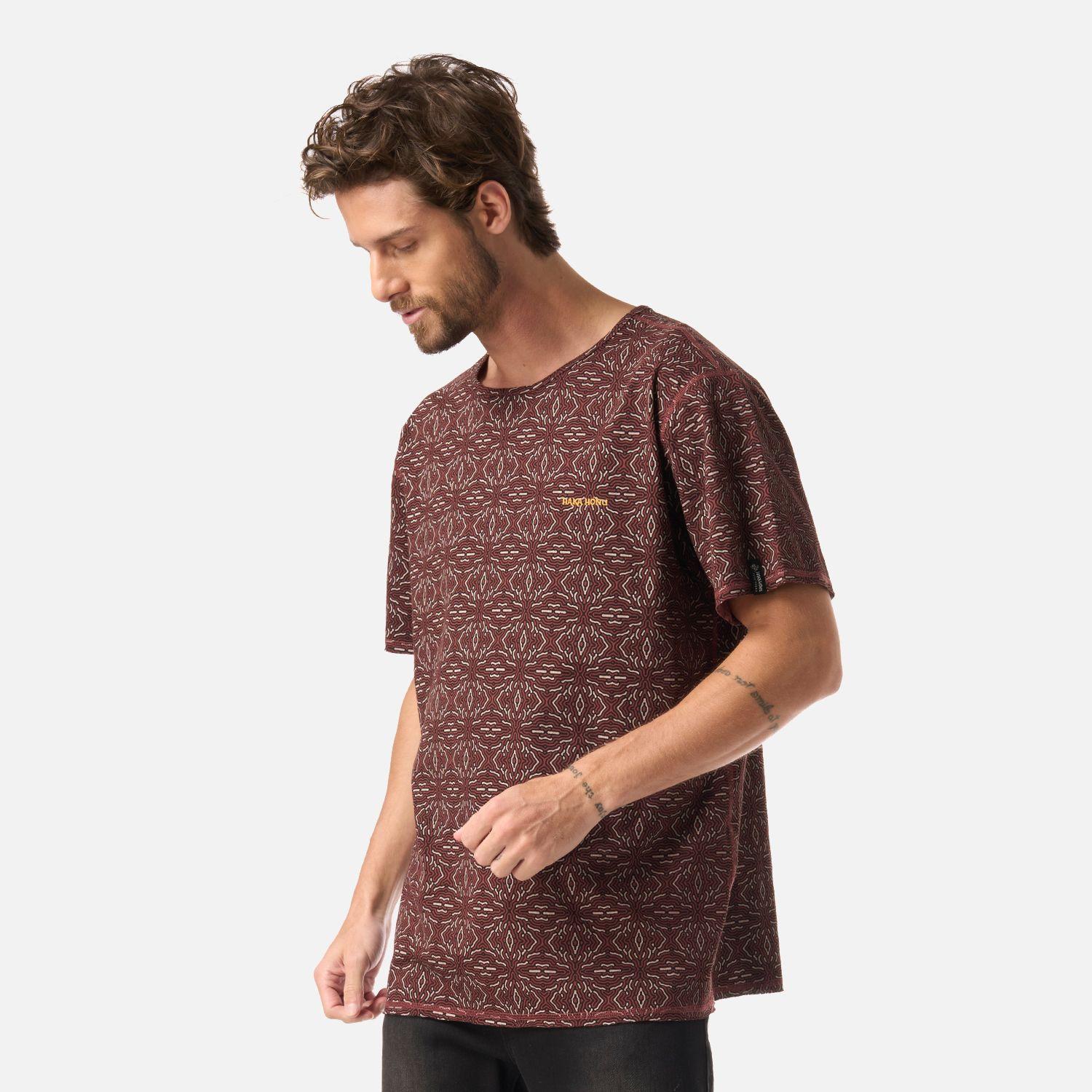 Polera Hombre Bi-curioso Print Vino Haka Honu V26-2