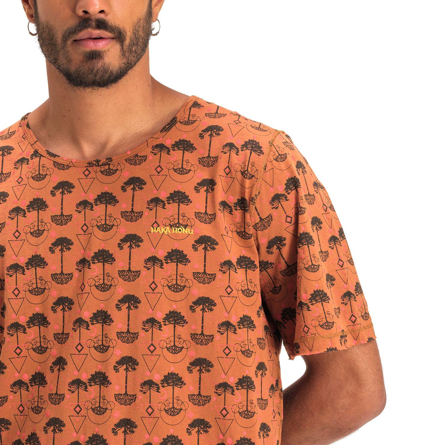 Polera Hombre Araucariamelo Terracota Haka Honu-3
