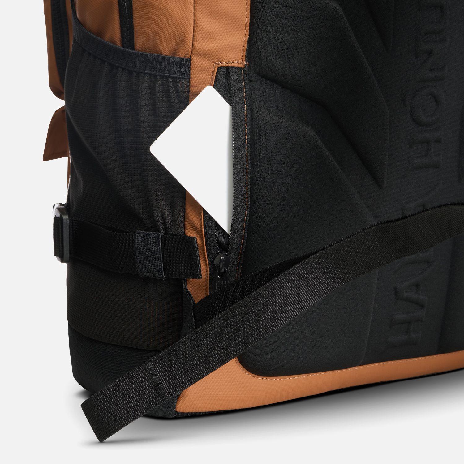 Mochila Unisex Trome 28L Camel Haka-Honu-6