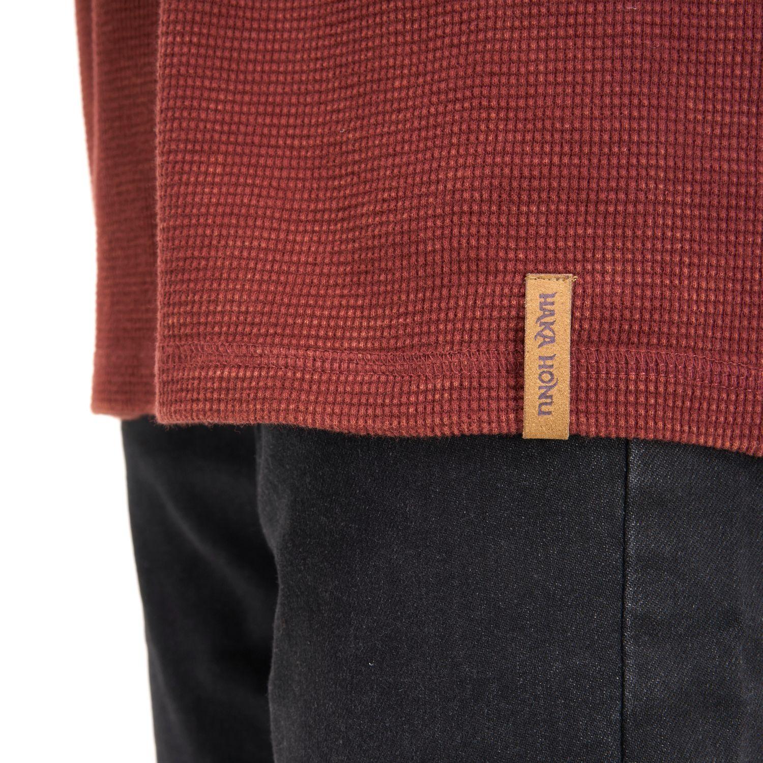 Polera Hombre Simetría Hippie Burdeo Haka Honu I20-7