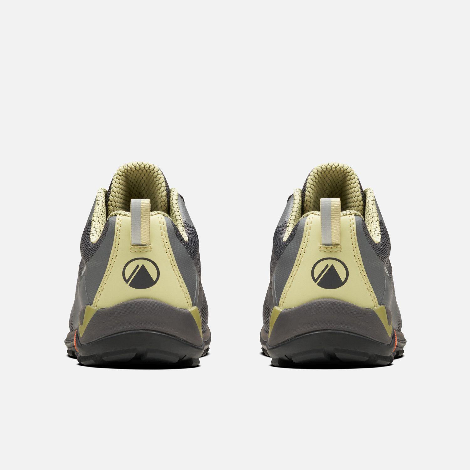 Zapatilla Niña  Intense Hike Kids Low Grafito Verde Manzana Lippi-4