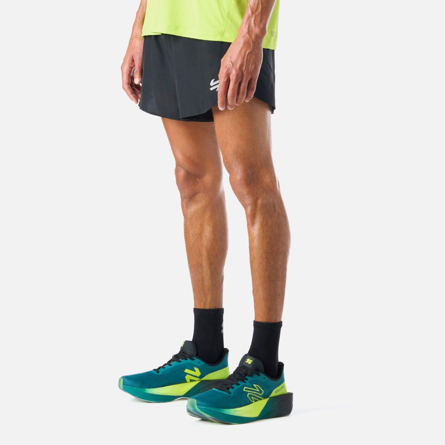 Shorts Hombre Built To Move 3" Shorts Negro Vulcano-1